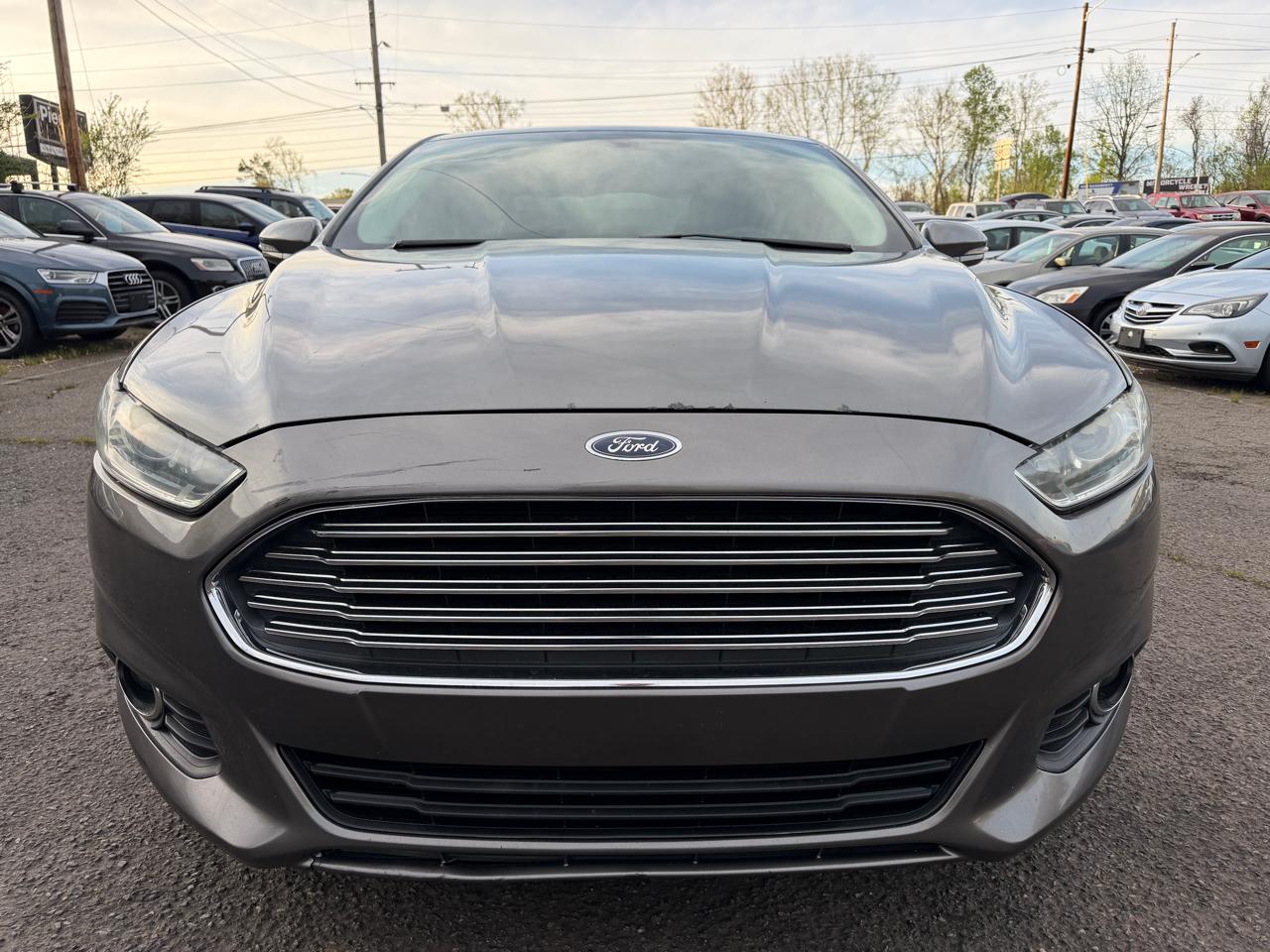 Ford Fusion SE 2013