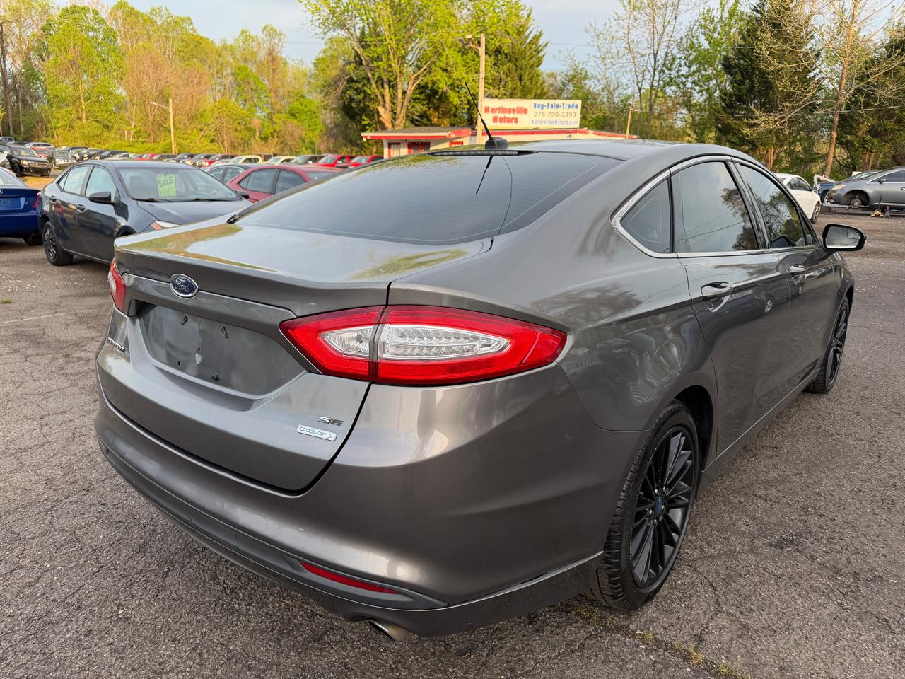 Ford Fusion SE 2013