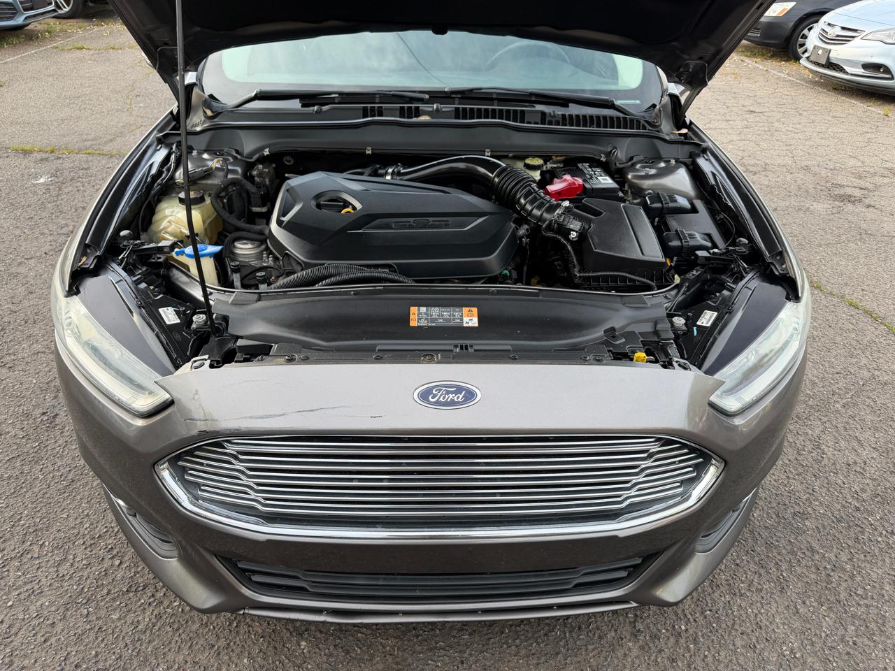 Ford Fusion SE 2013