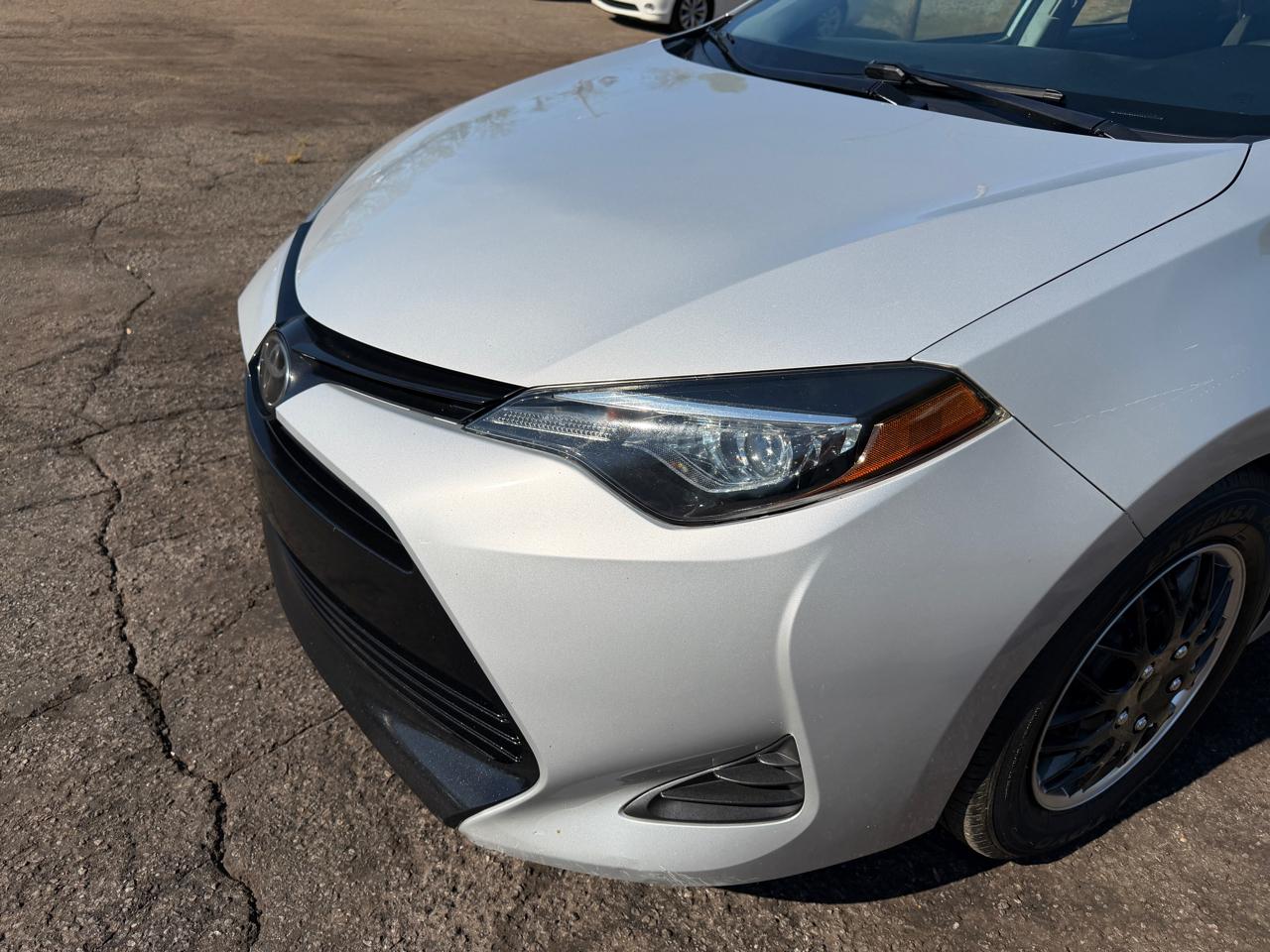 Toyota Corolla LE 2019