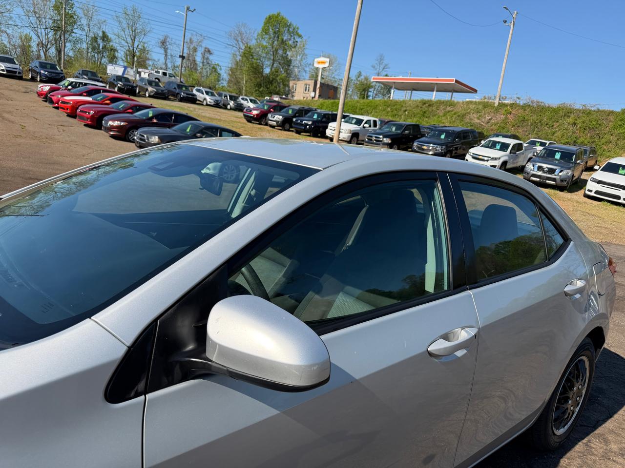 Toyota Corolla LE 2019