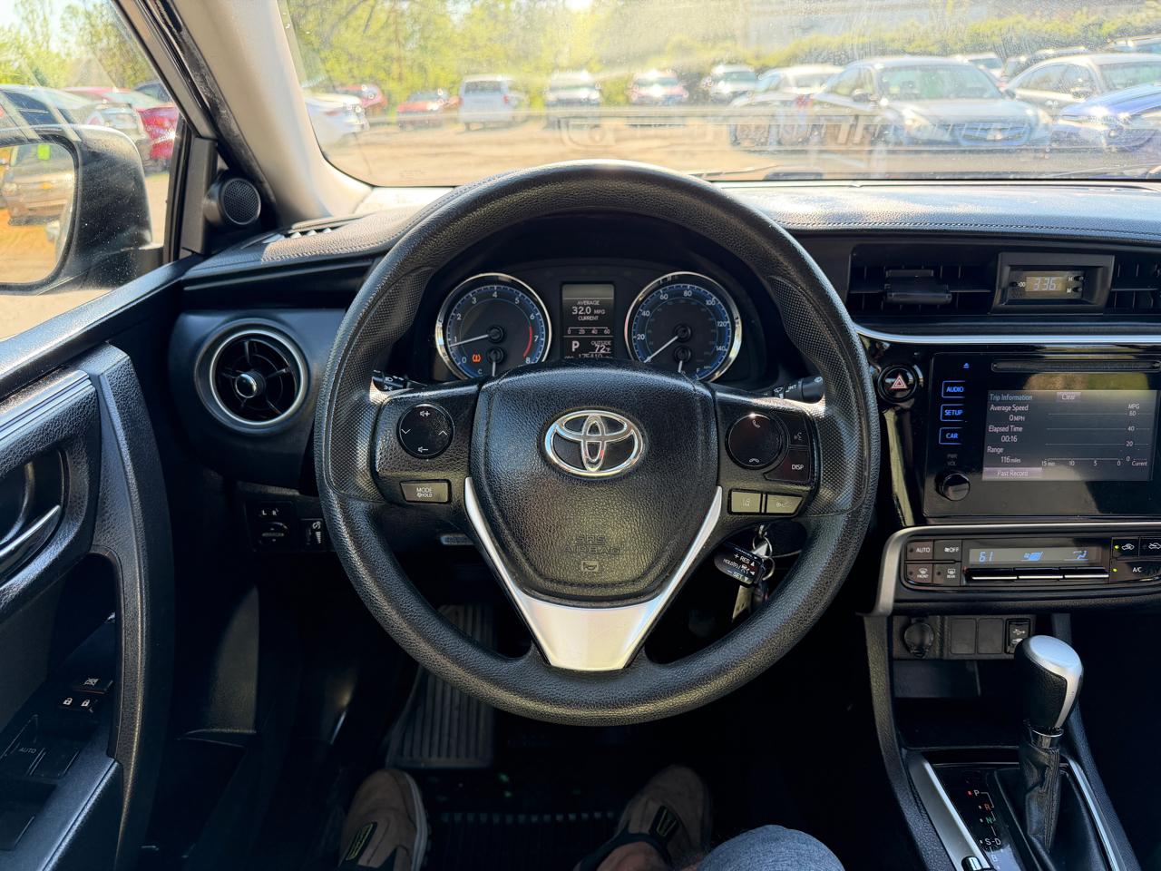 Toyota Corolla LE 2019