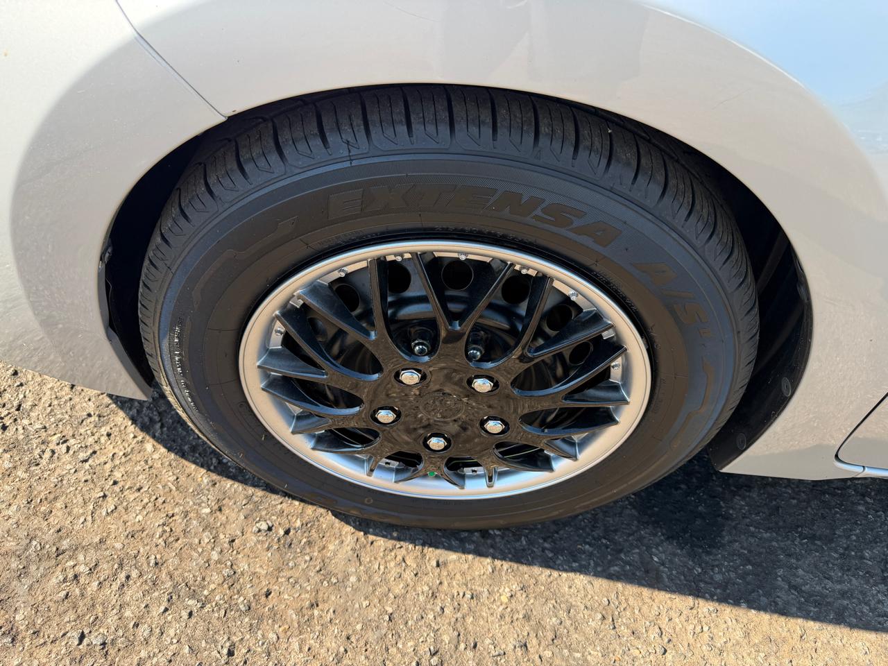 Toyota Corolla LE 2019