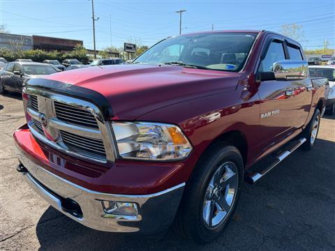 2012 RAM 1500 SLT Crew Cab 4WD