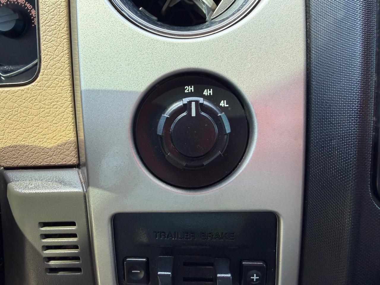 Ford F-150 Platinum SuperCrew 6.5-ft. Bed 4WD 2014