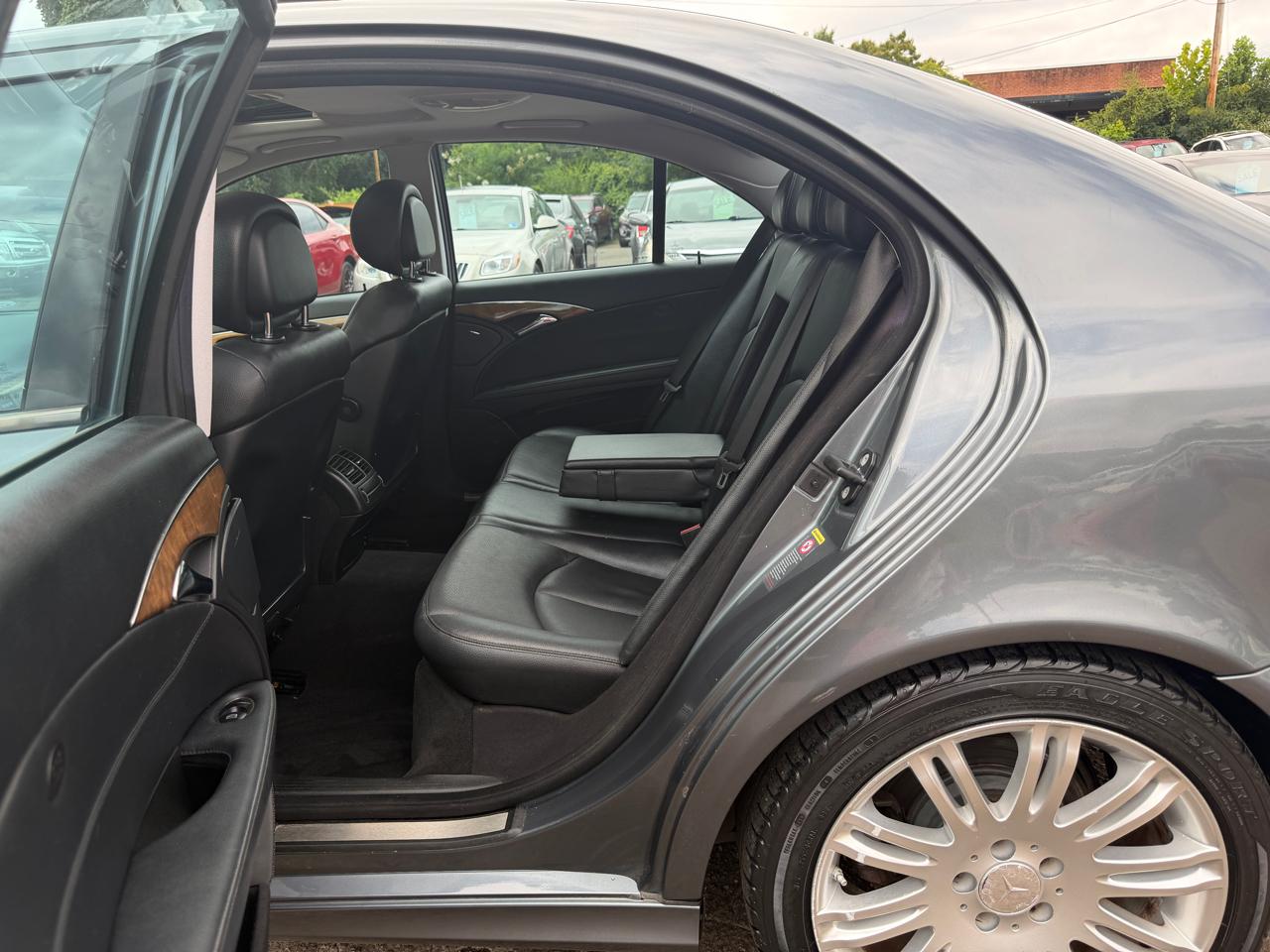 Mercedes-Benz E-Class E350 Luxury 2008