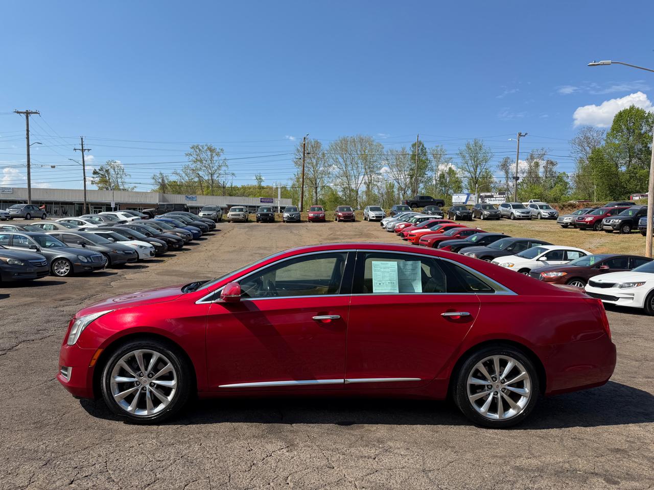 Cadillac XTS Luxury 2013