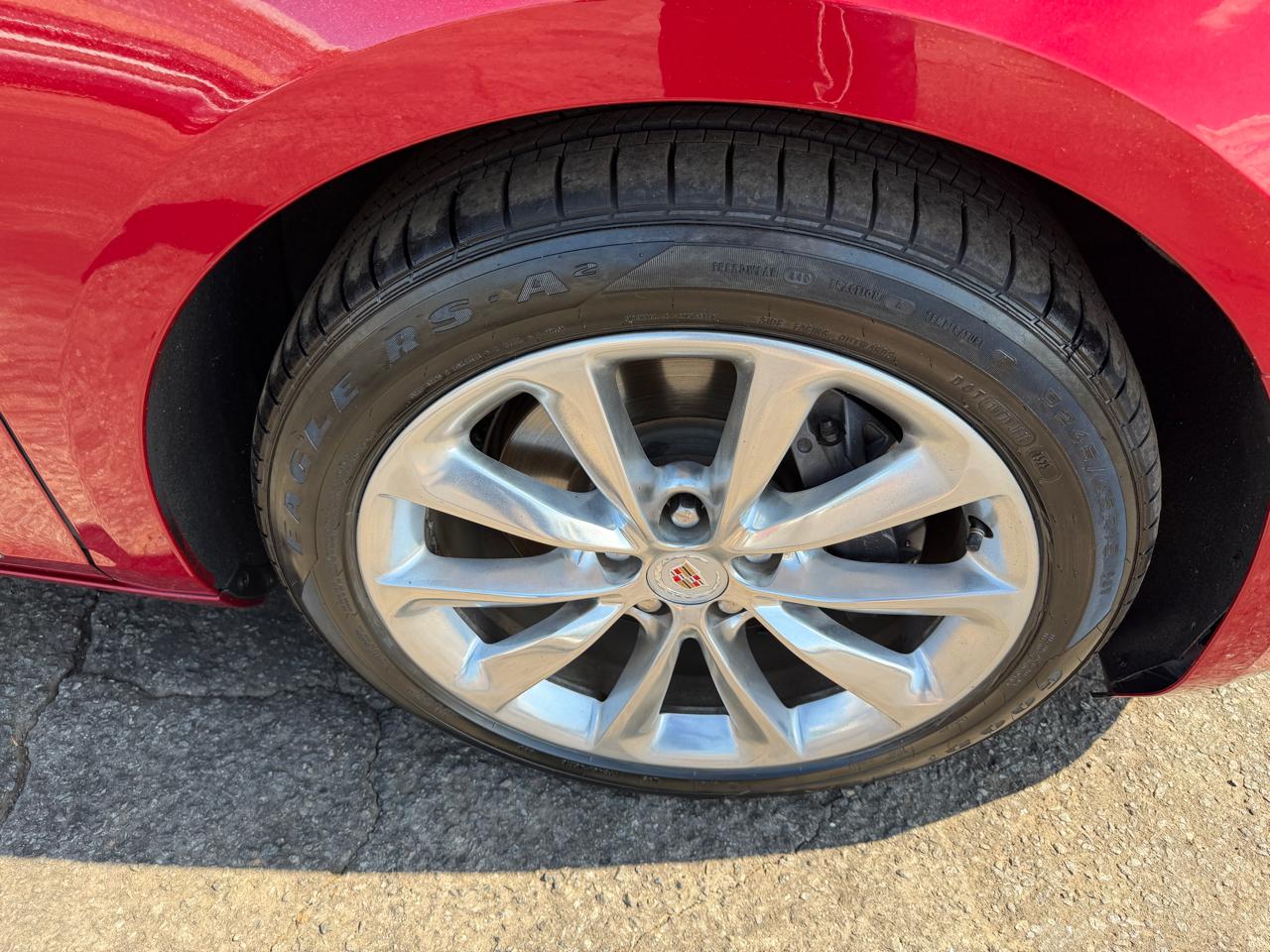 Cadillac XTS Luxury 2013