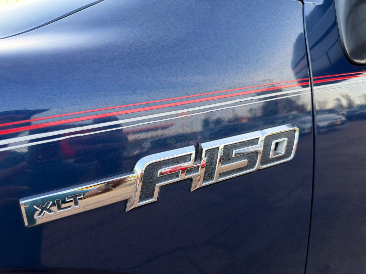 Ford F-150 XLT SuperCab 8-ft. Bed 2WD 2010