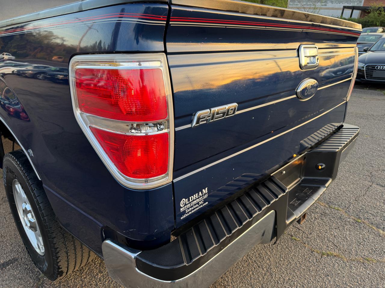 Ford F-150 XLT SuperCab 8-ft. Bed 2WD 2010