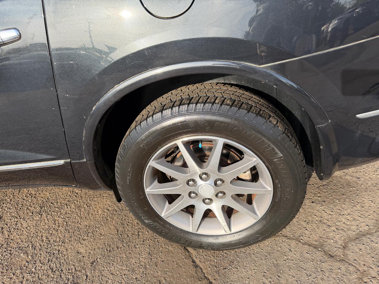 Buick Enclave Leather AWD 2013