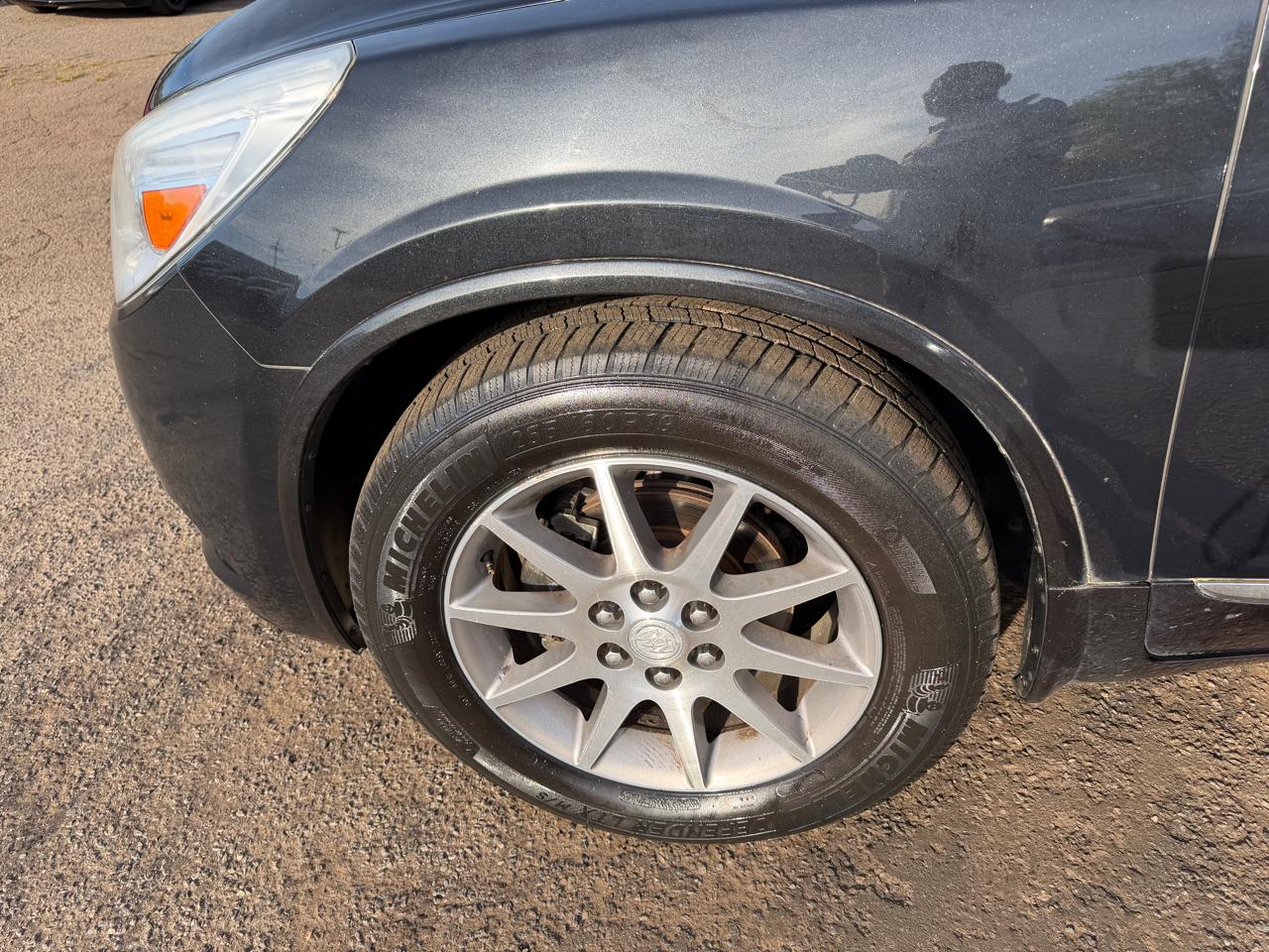 Buick Enclave Leather AWD 2013