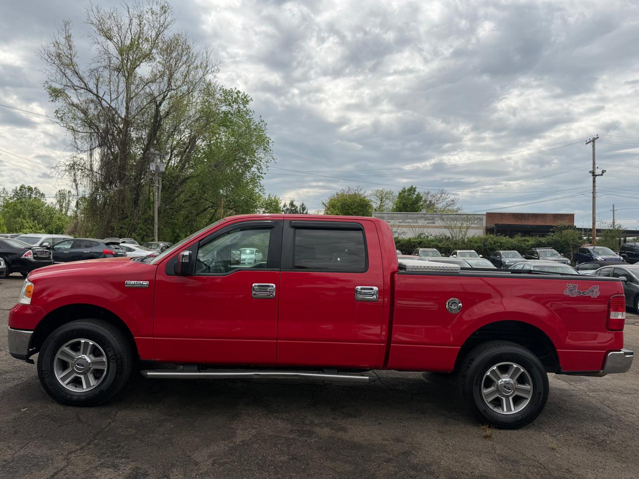 Ford F-150 XL SuperCrew Short Bed 4WD 2008