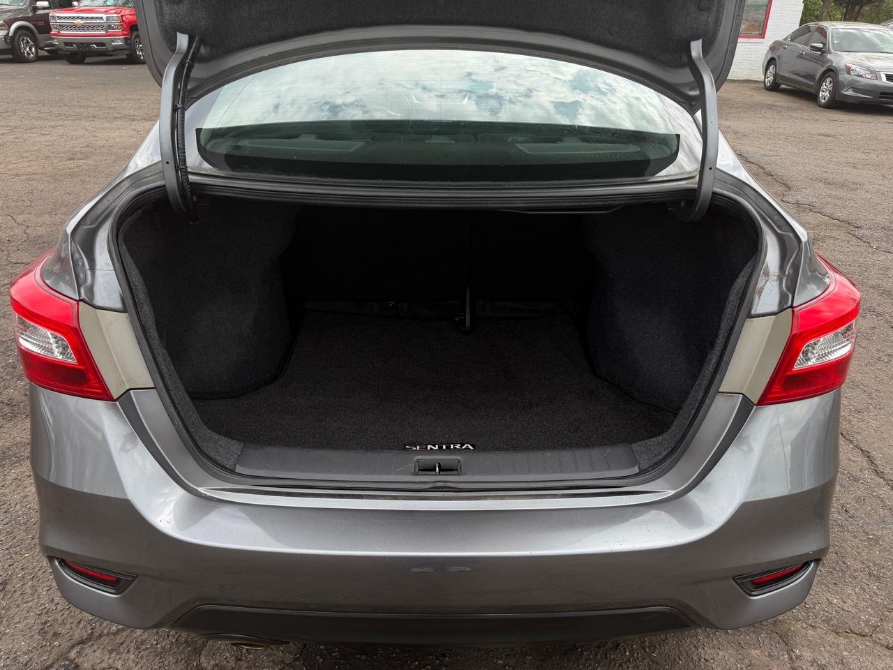 Nissan Sentra SR 2017