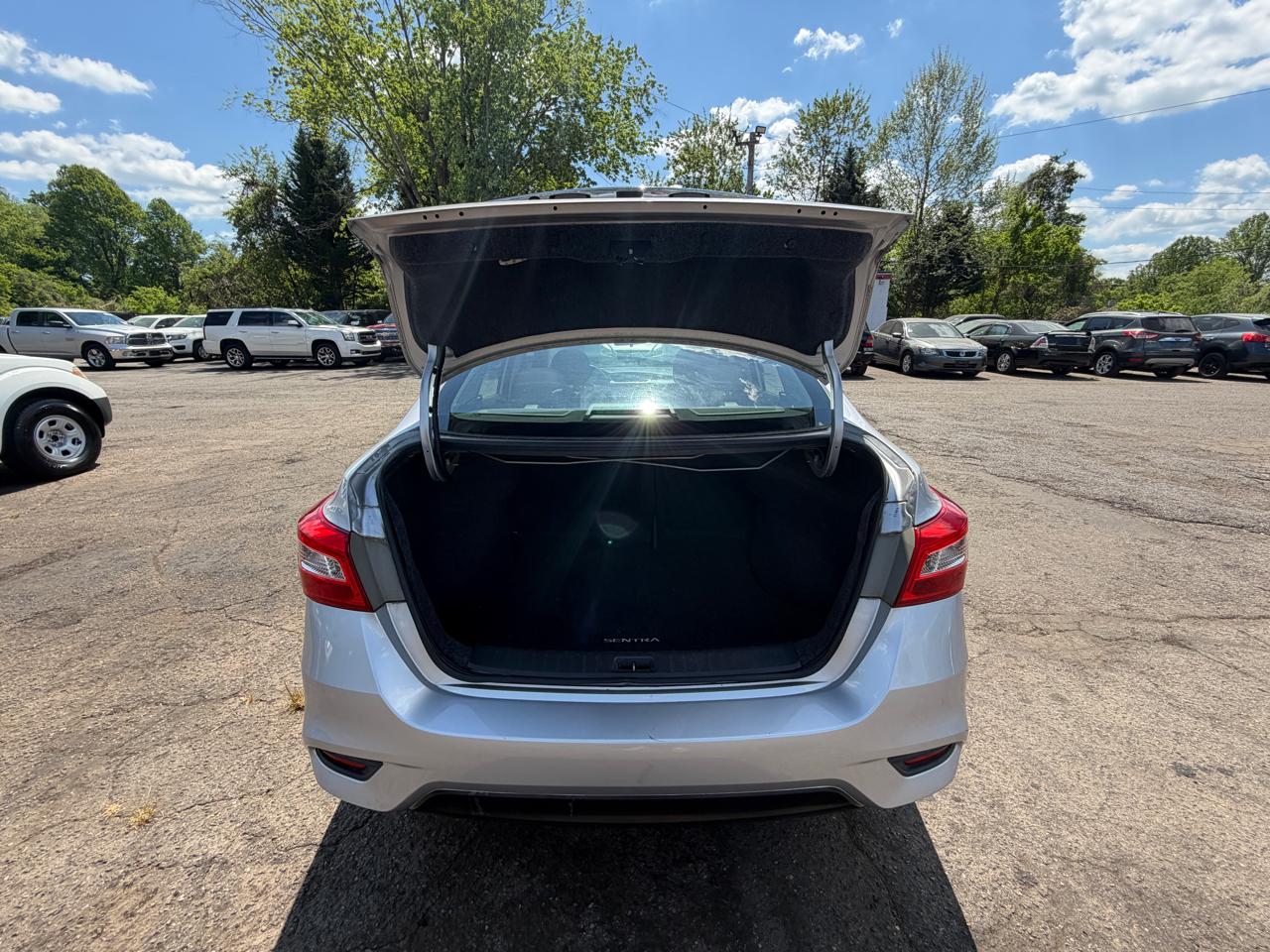 Nissan Sentra SV 2016