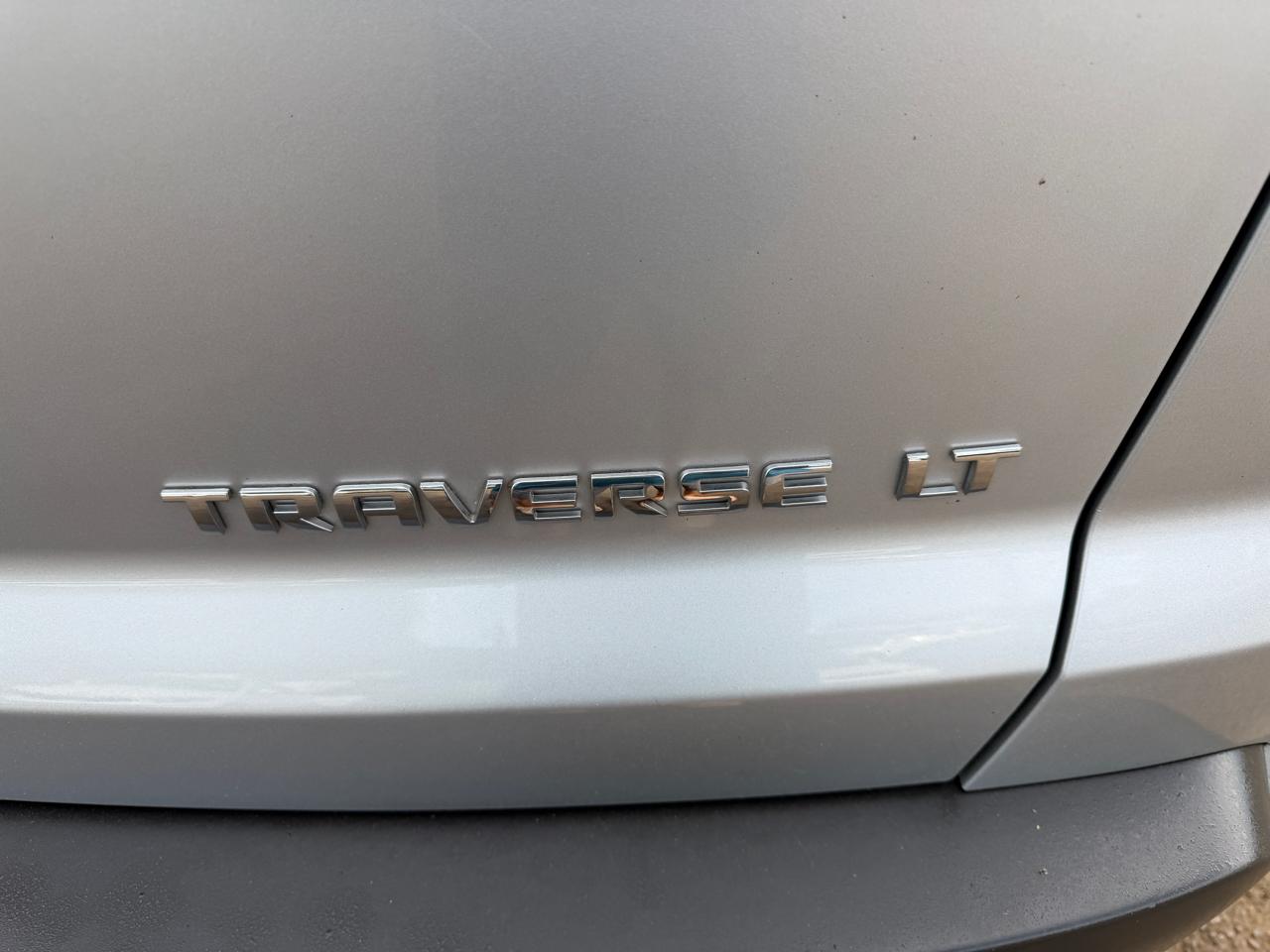 Chevrolet Traverse LT 2011