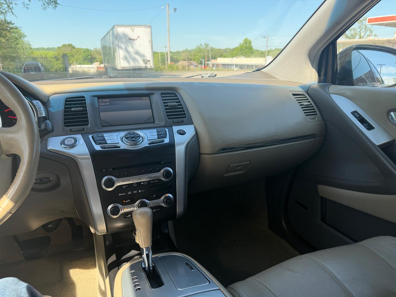 Nissan Murano SL 2010