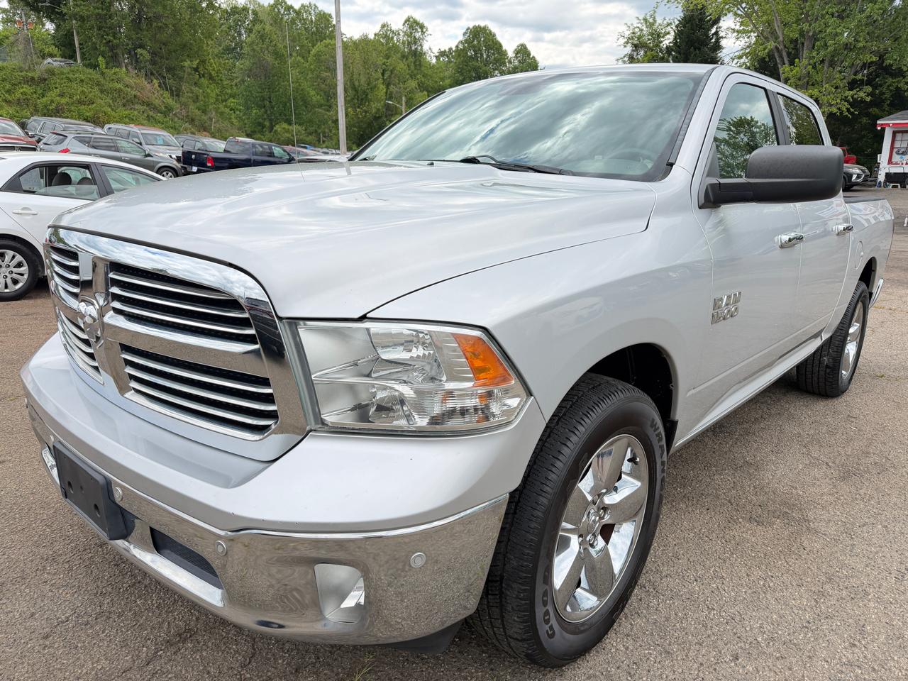 RAM 1500 SLT Crew Cab SWB 2WD 2014