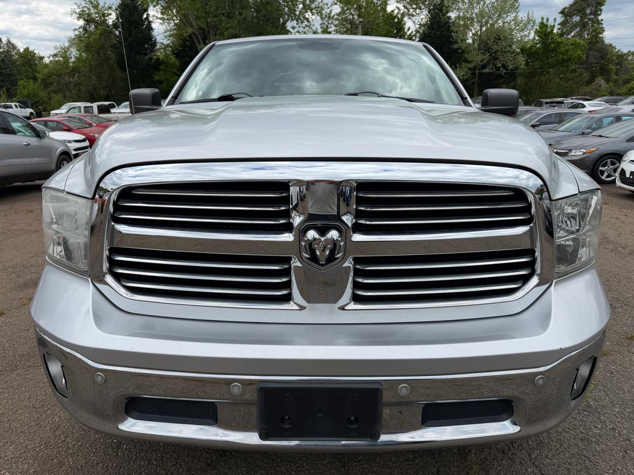 RAM 1500 SLT Crew Cab SWB 2WD 2014