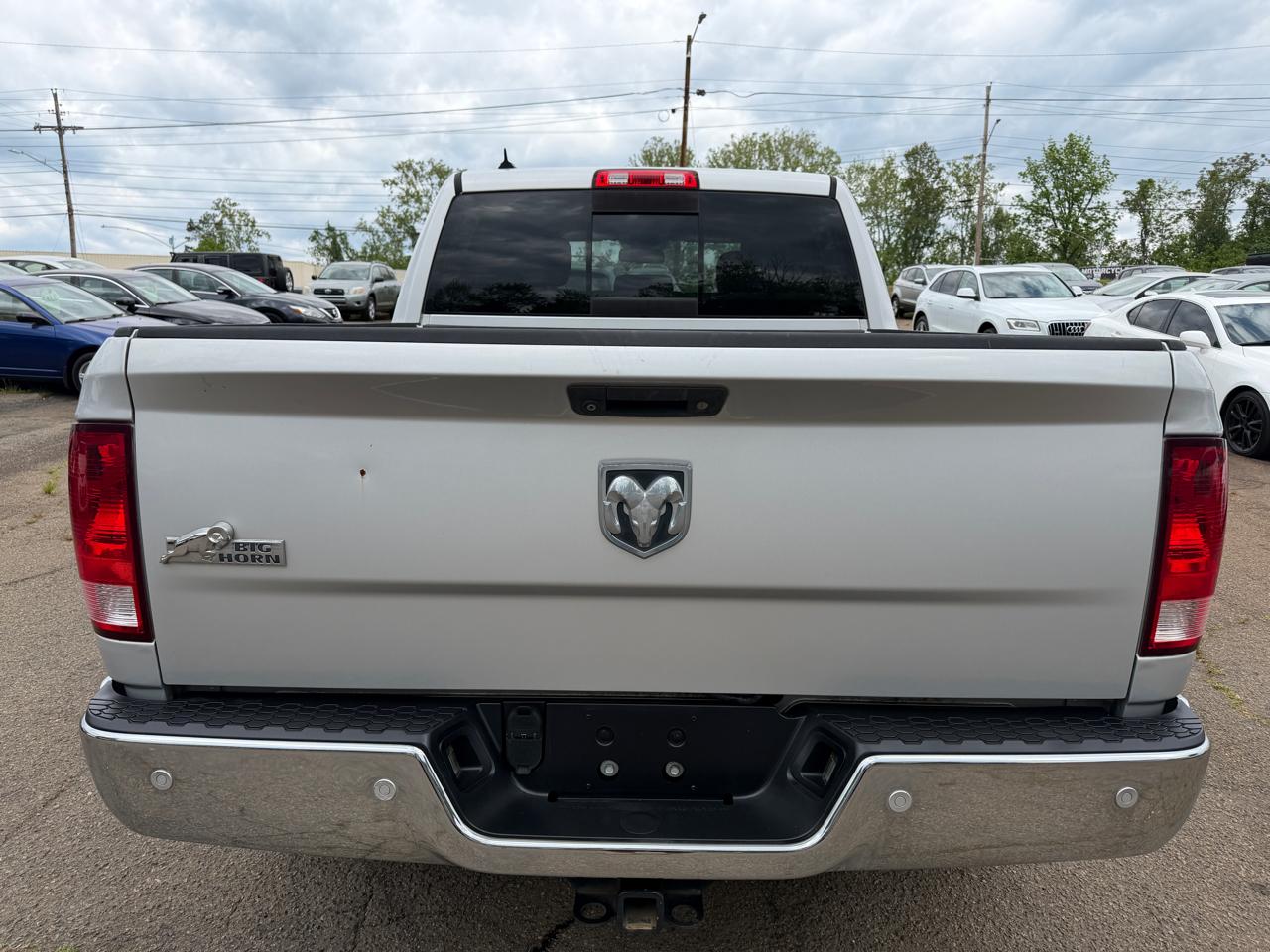 RAM 1500 SLT Crew Cab SWB 2WD 2014