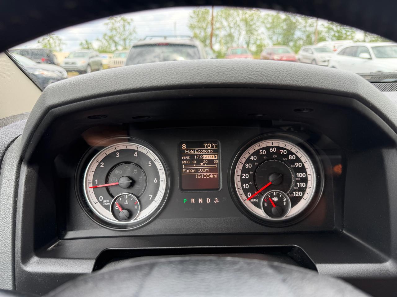 RAM 1500 SLT Crew Cab SWB 2WD 2014