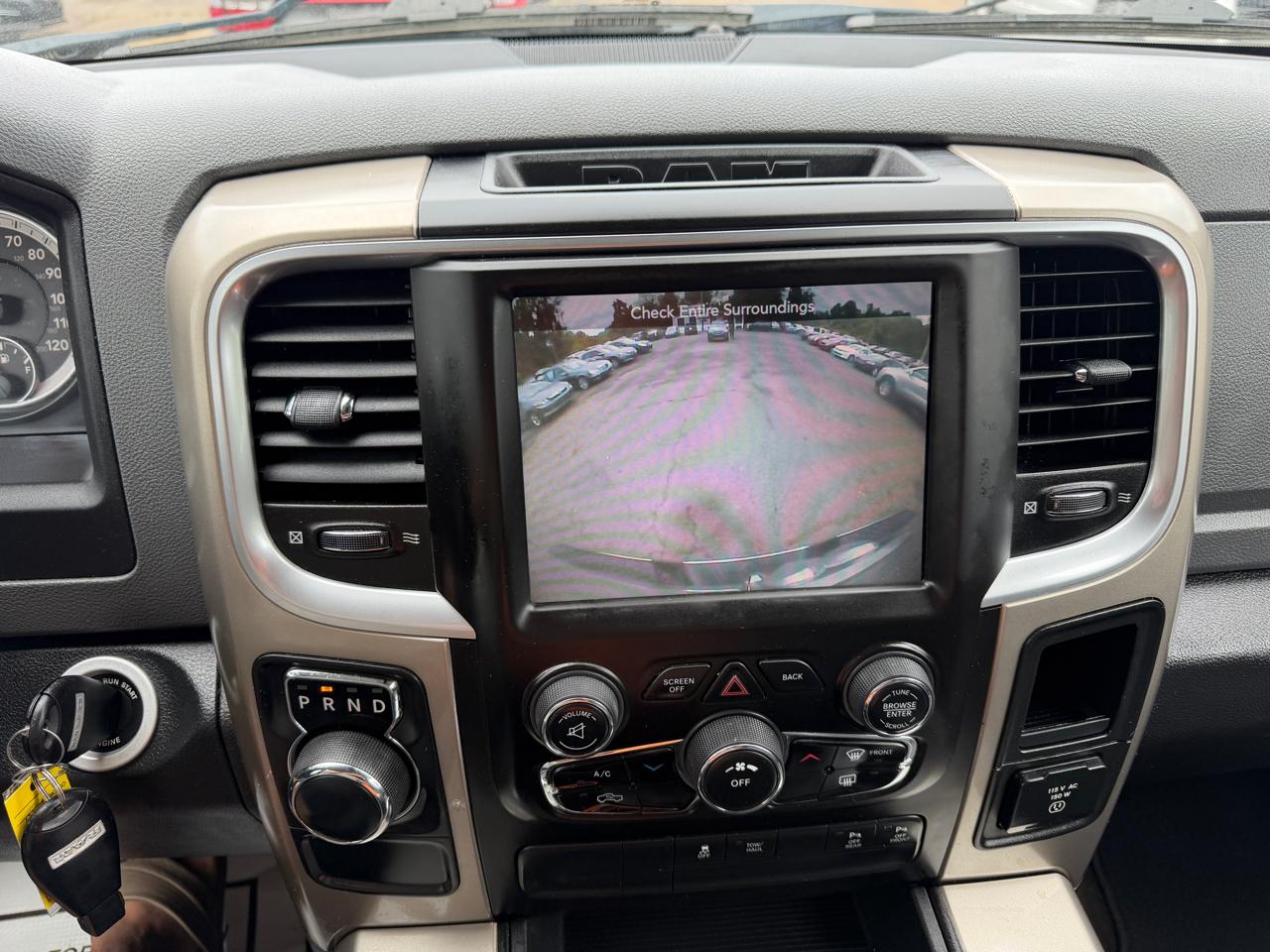 RAM 1500 SLT Crew Cab SWB 2WD 2014