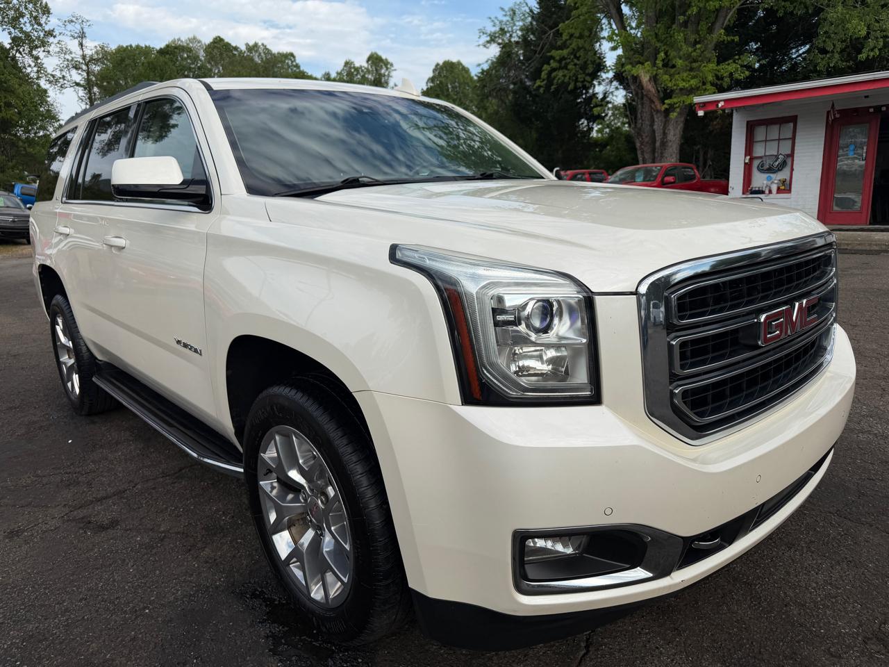 GMC Yukon SLT 4WD 2015