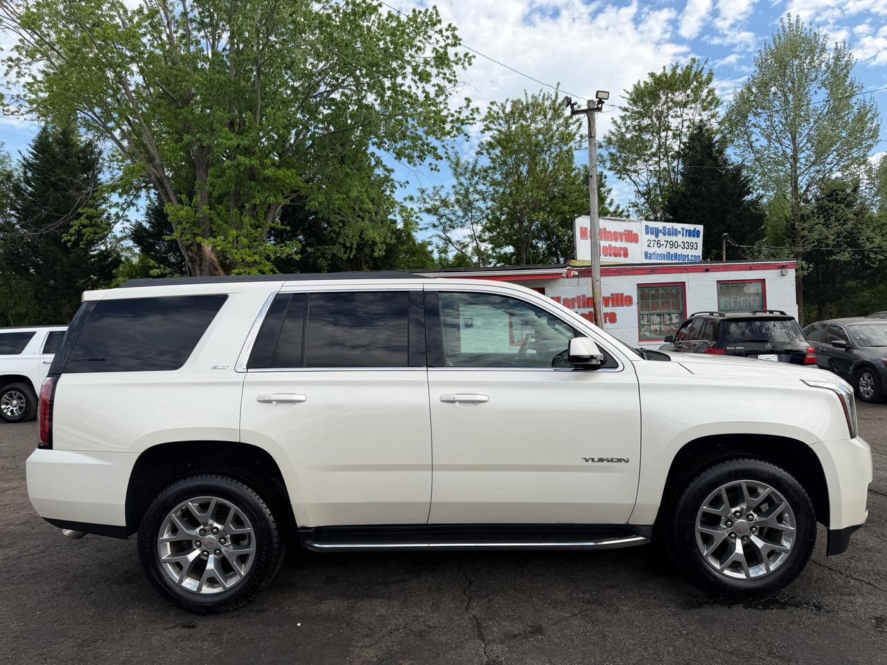 GMC Yukon SLT 4WD 2015