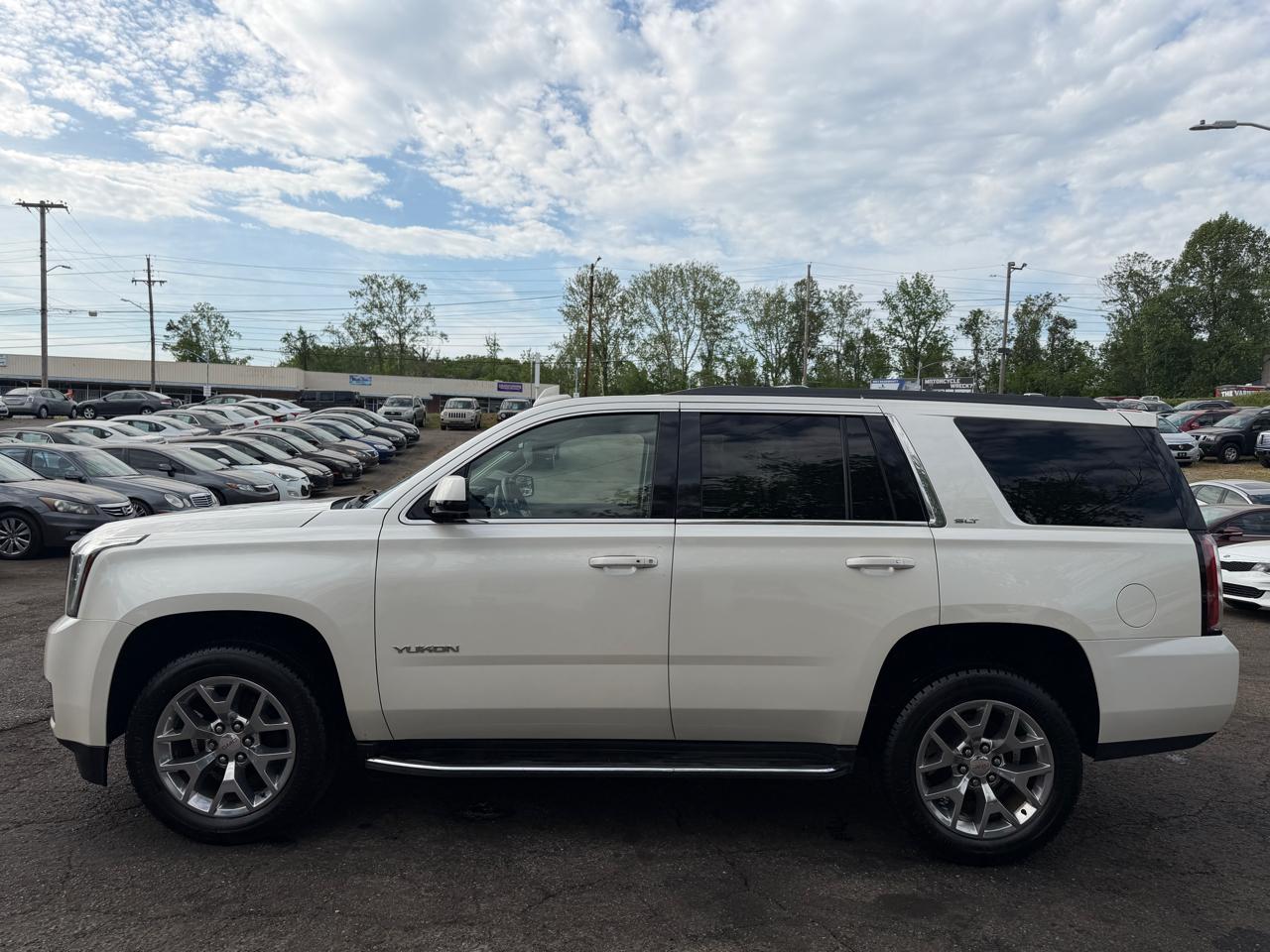 GMC Yukon SLT 4WD 2015