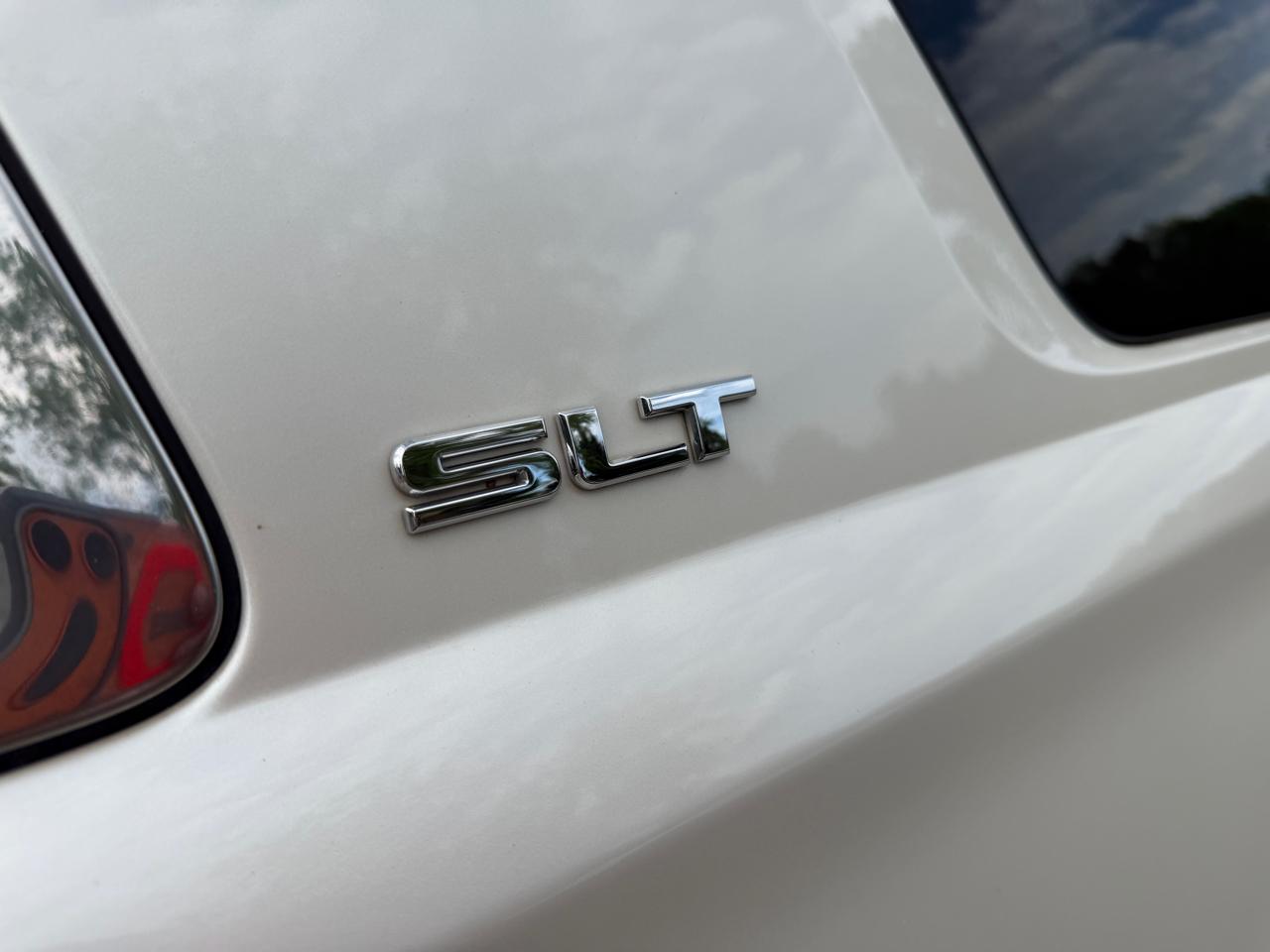 GMC Yukon SLT 4WD 2015