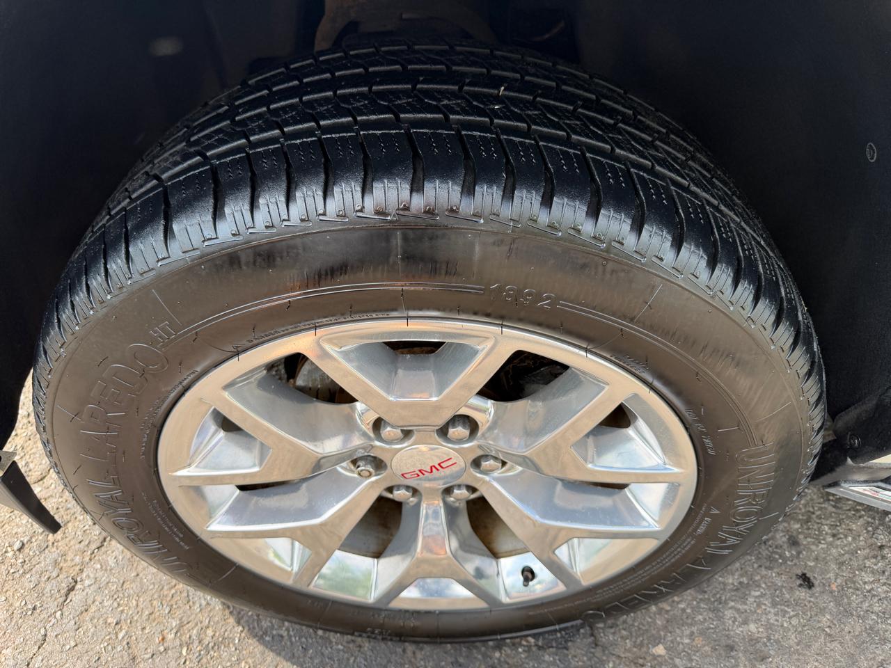 GMC Yukon SLT 4WD 2015