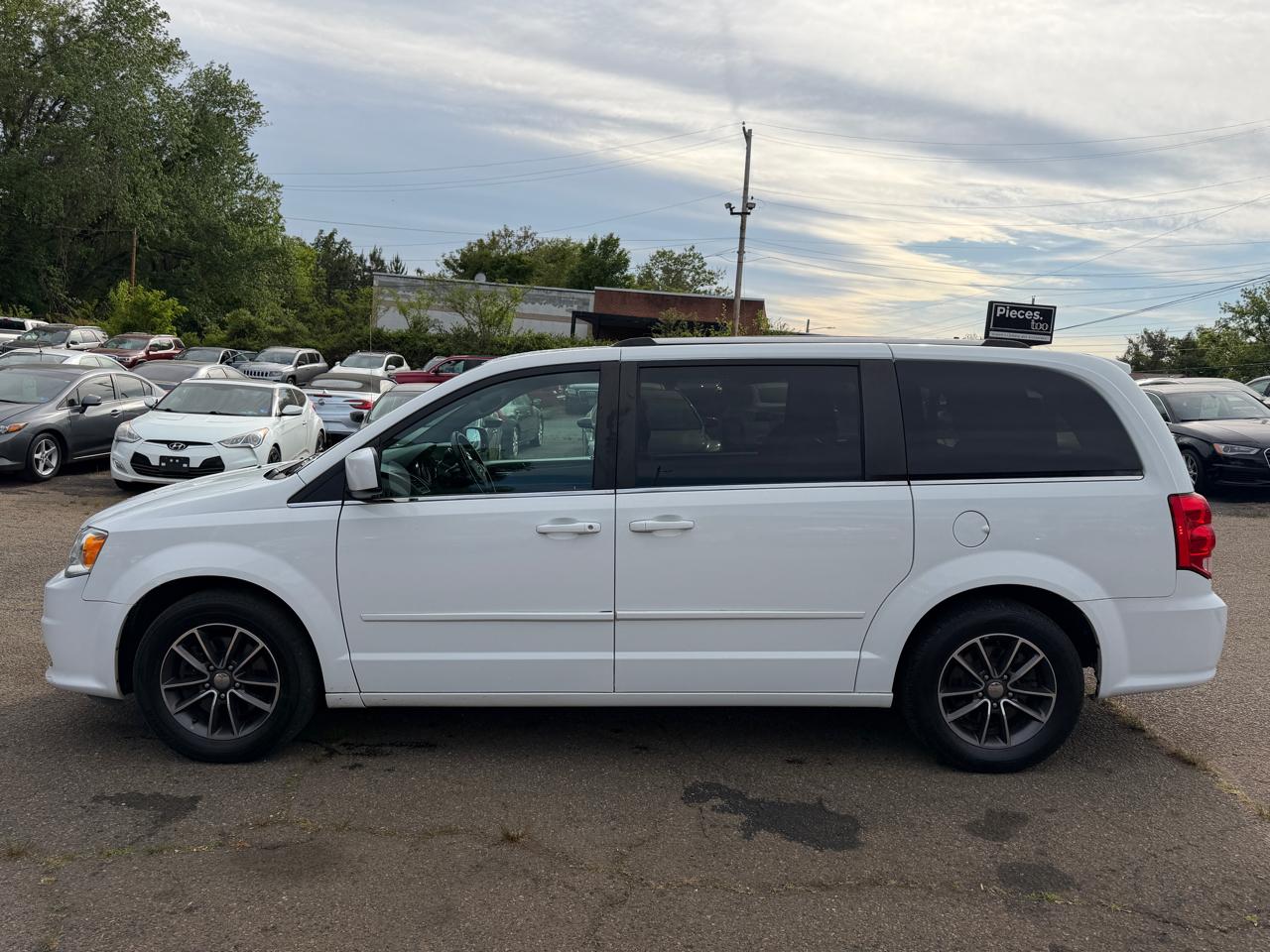 Dodge Grand Caravan SXT 2017