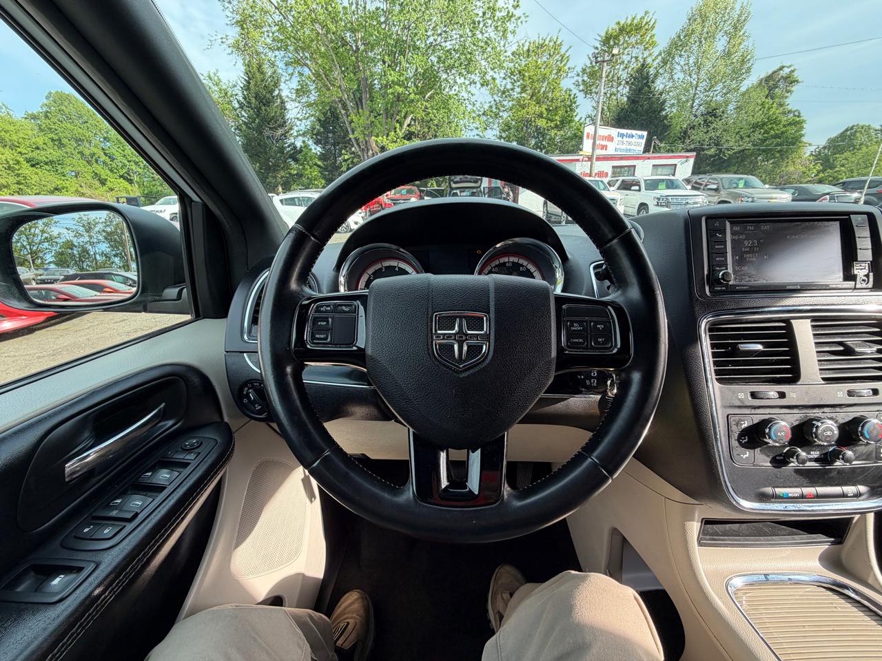 Dodge Grand Caravan SXT 2017