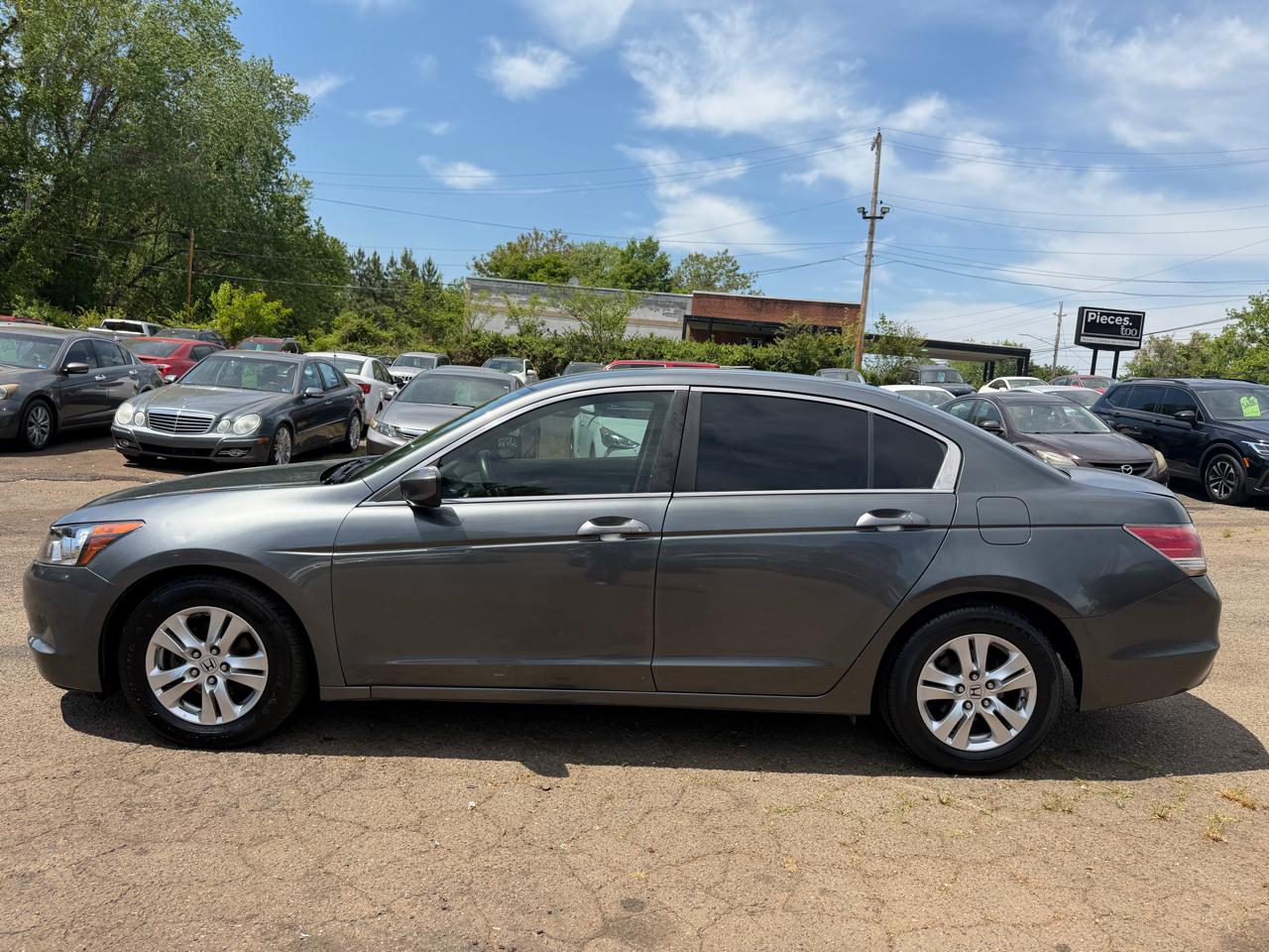 Honda Accord LX-P Sedan AT 2010