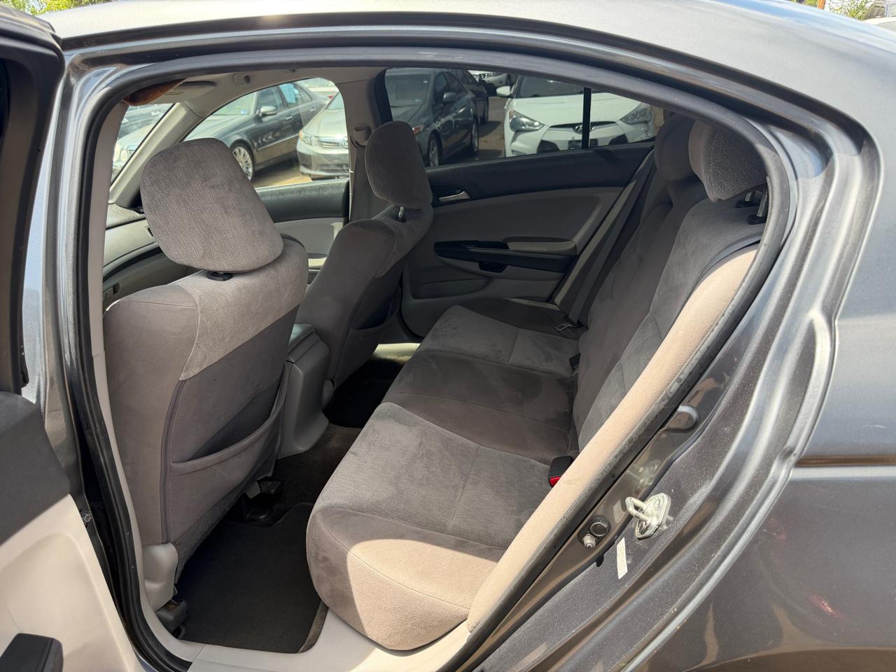 Honda Accord LX-P Sedan AT 2010