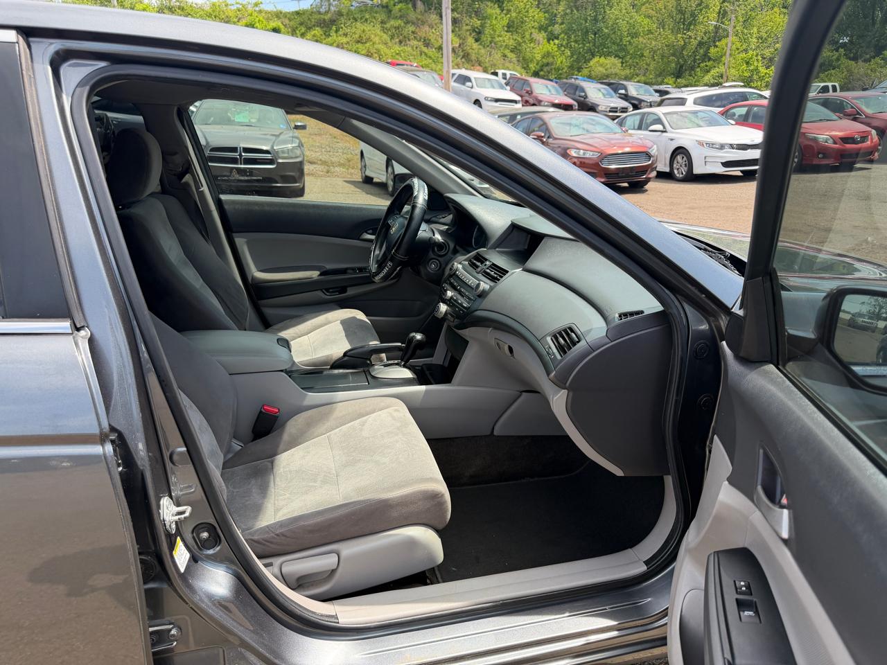 Honda Accord LX-P Sedan AT 2010