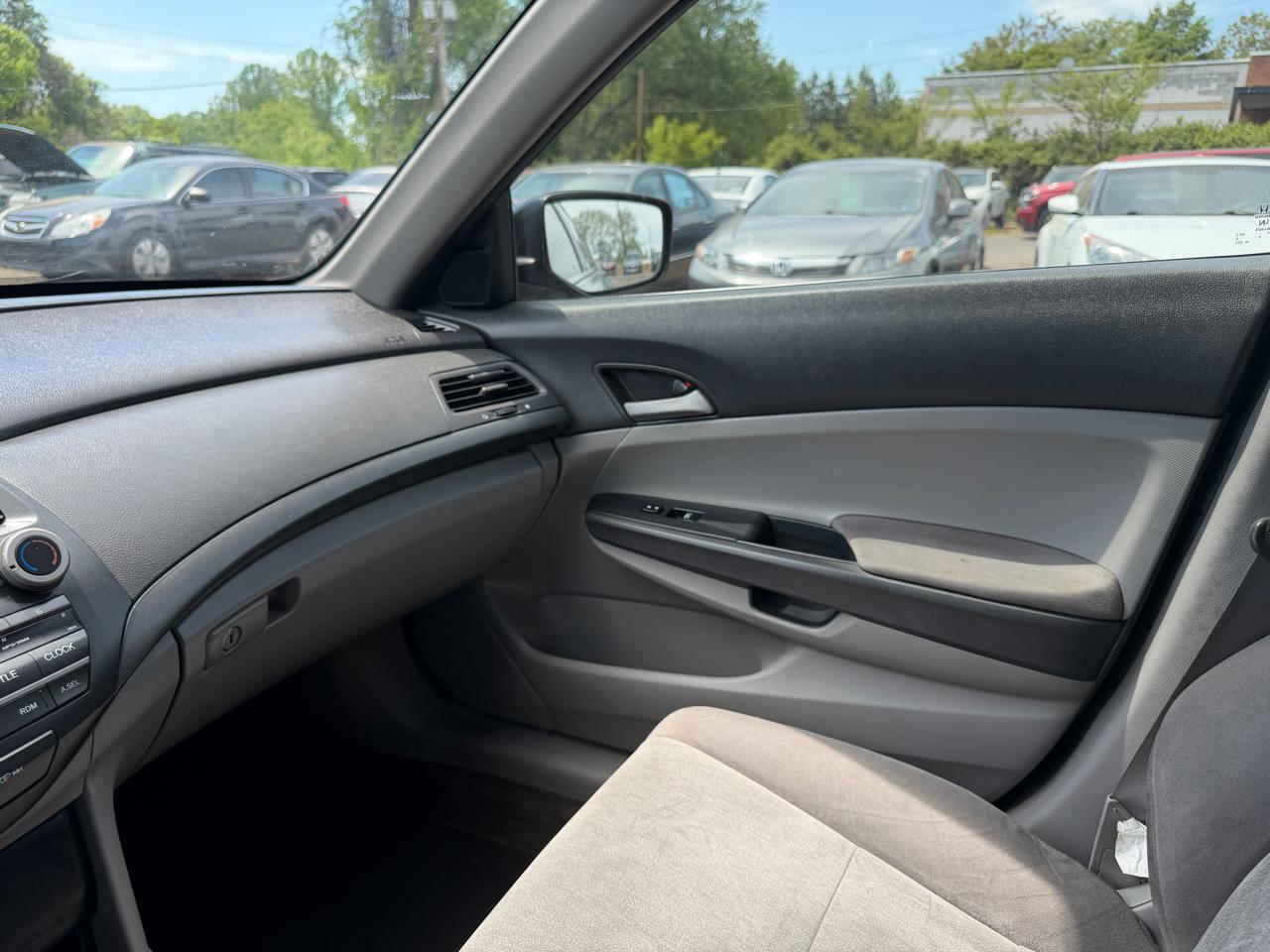 Honda Accord LX-P Sedan AT 2010