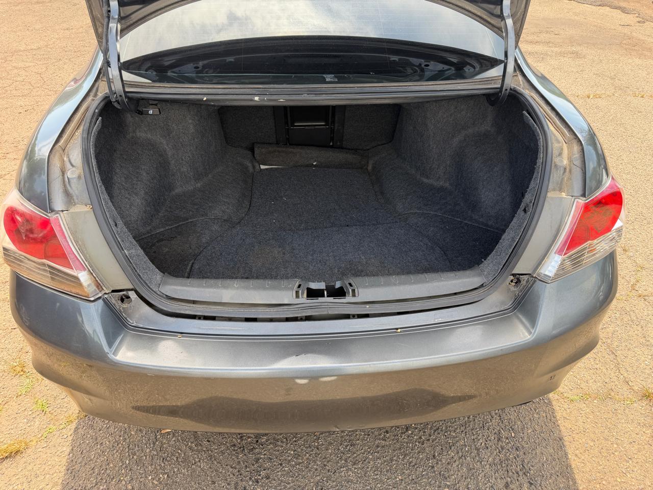 Honda Accord LX-P Sedan AT 2010