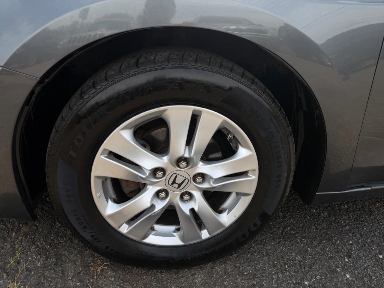 Honda Accord LX-P Sedan AT 2010