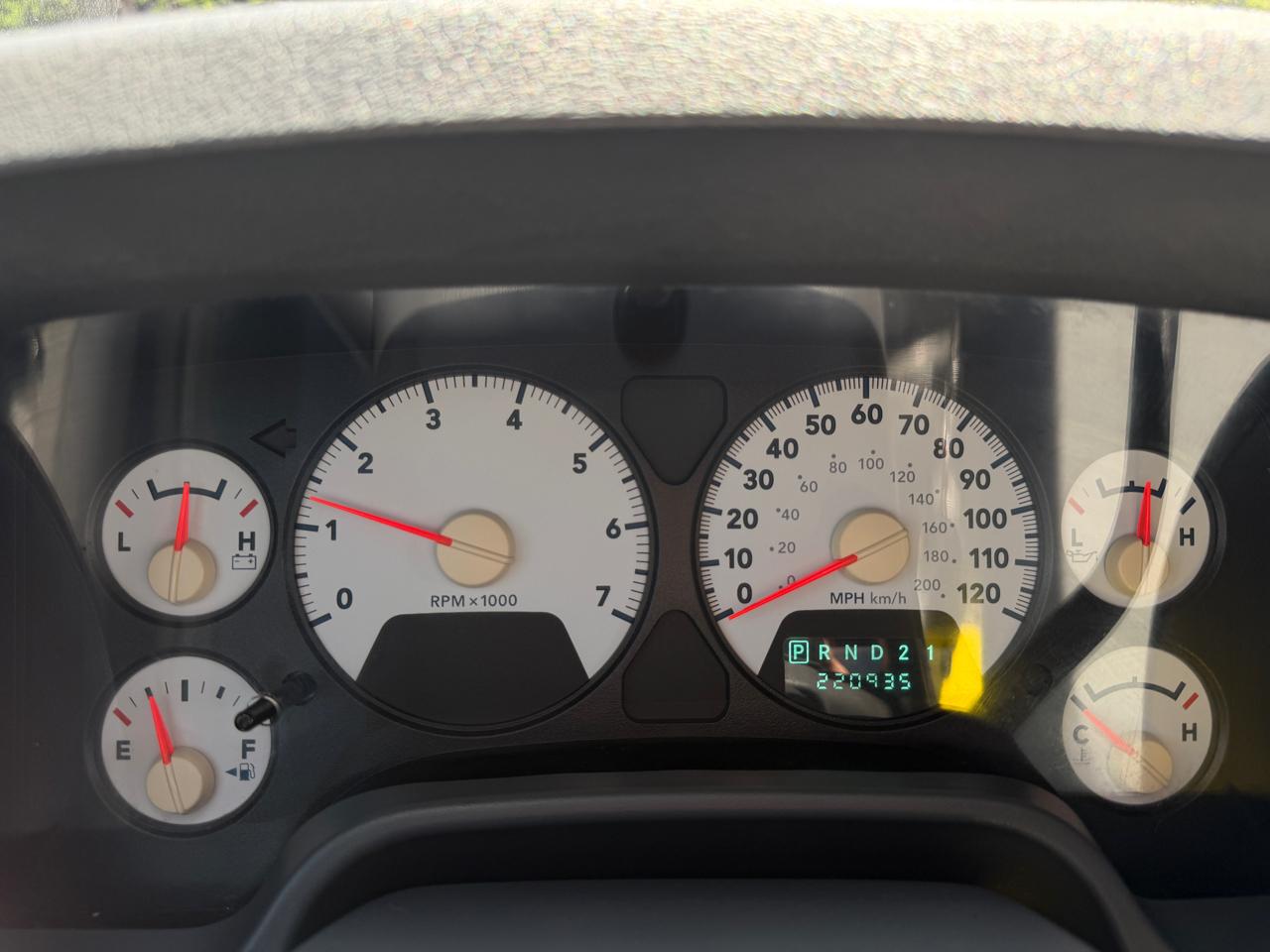 Dodge Ram 1500 SLT Quad Cab 2WD 2007