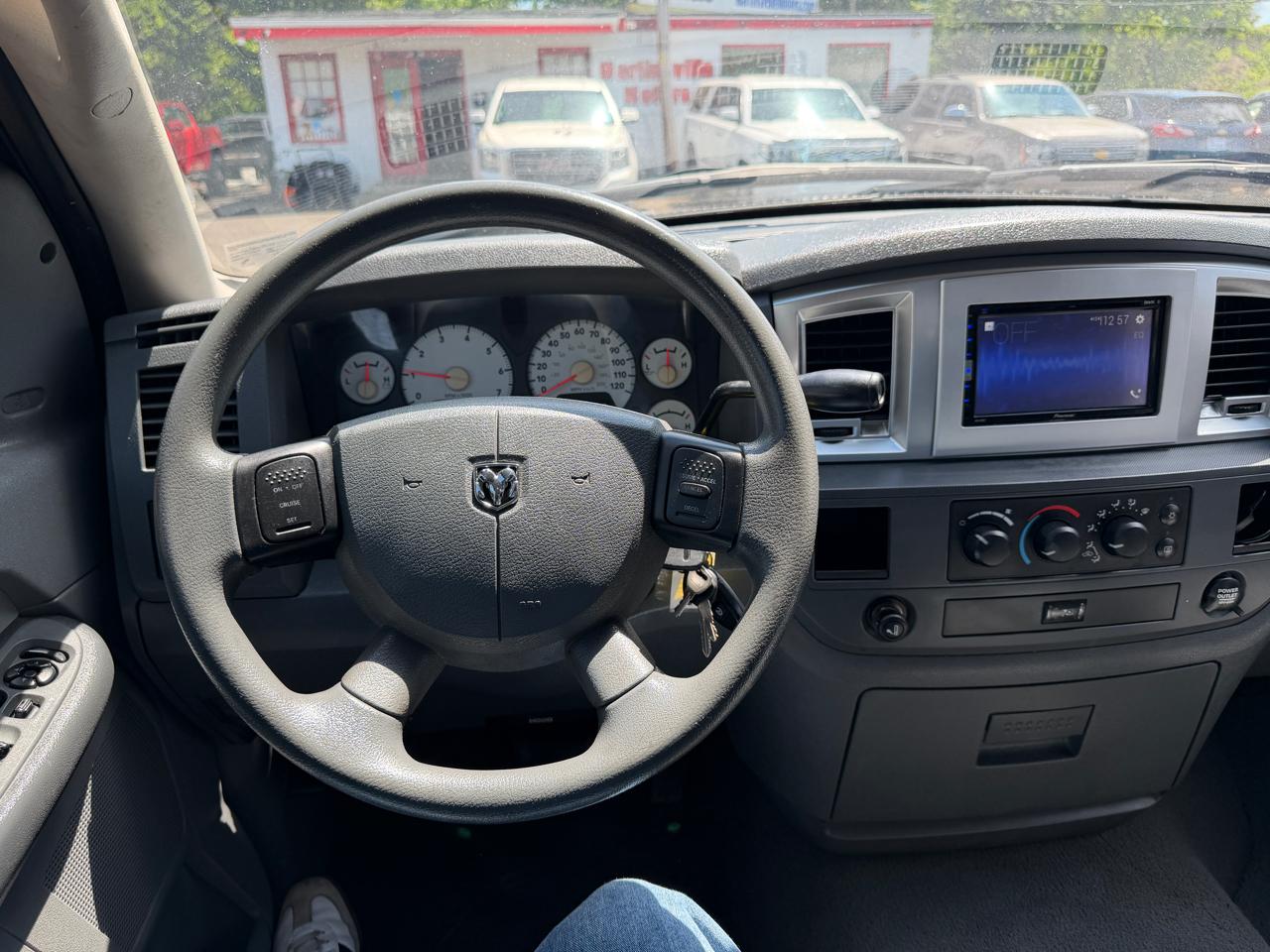 Dodge Ram 1500 SLT Quad Cab 2WD 2007