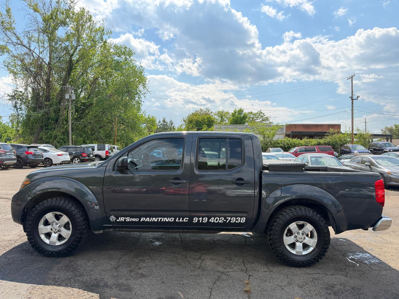 Nissan Frontier SV 2012