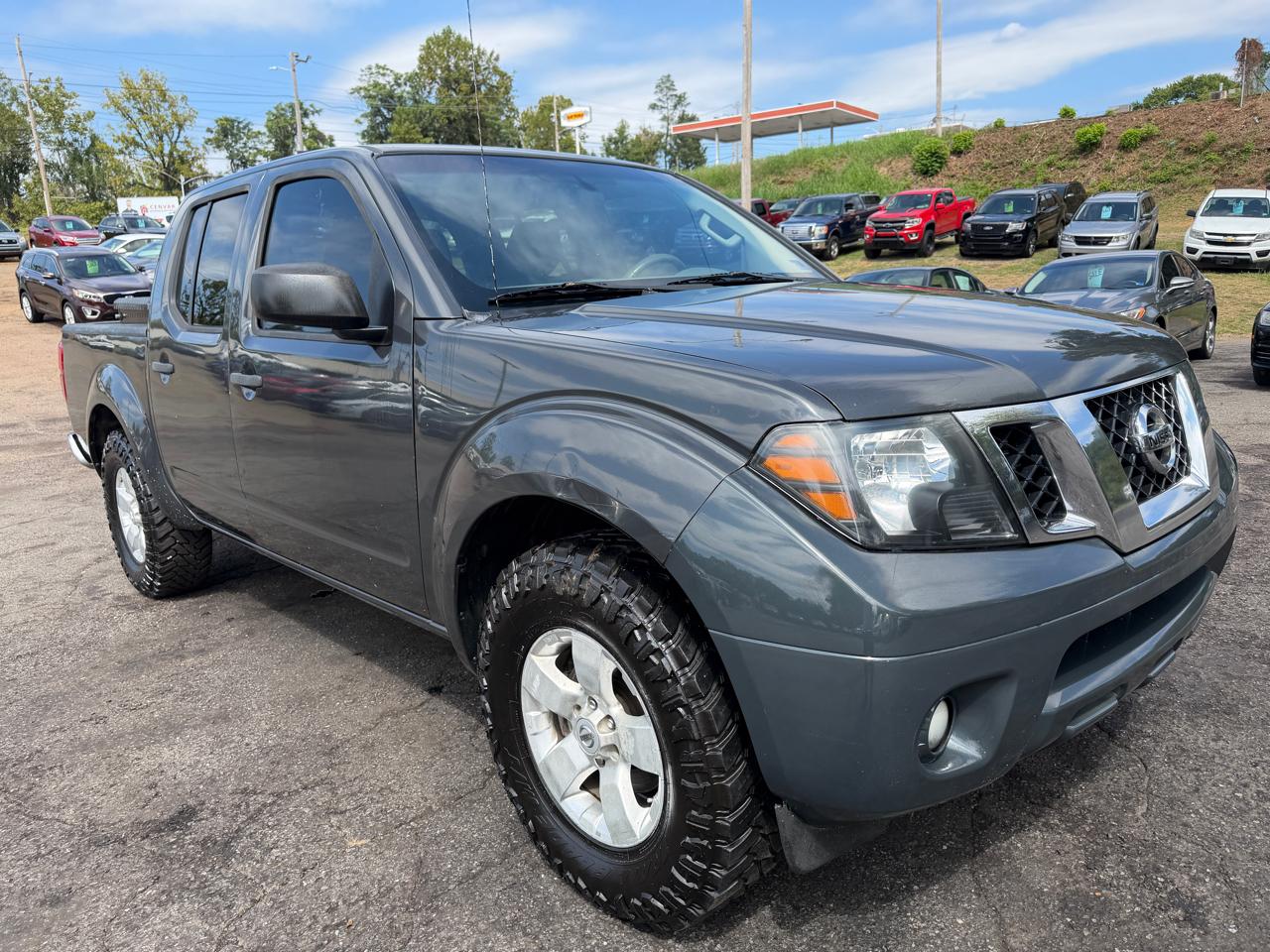 Nissan Frontier SV 2012