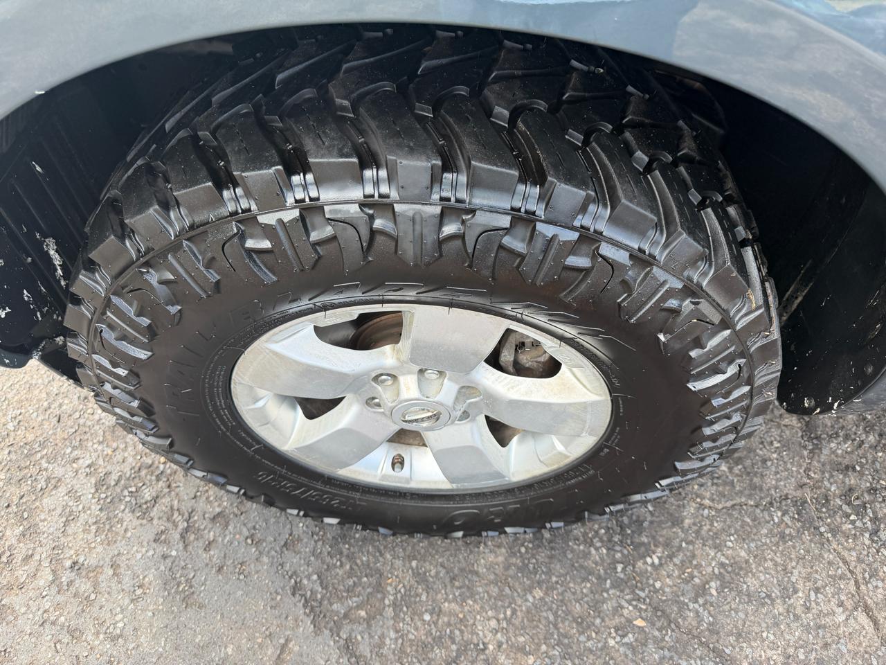 Nissan Frontier SV 2012