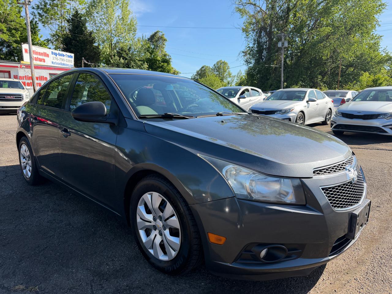 Chevrolet Cruze LS Auto 2013
