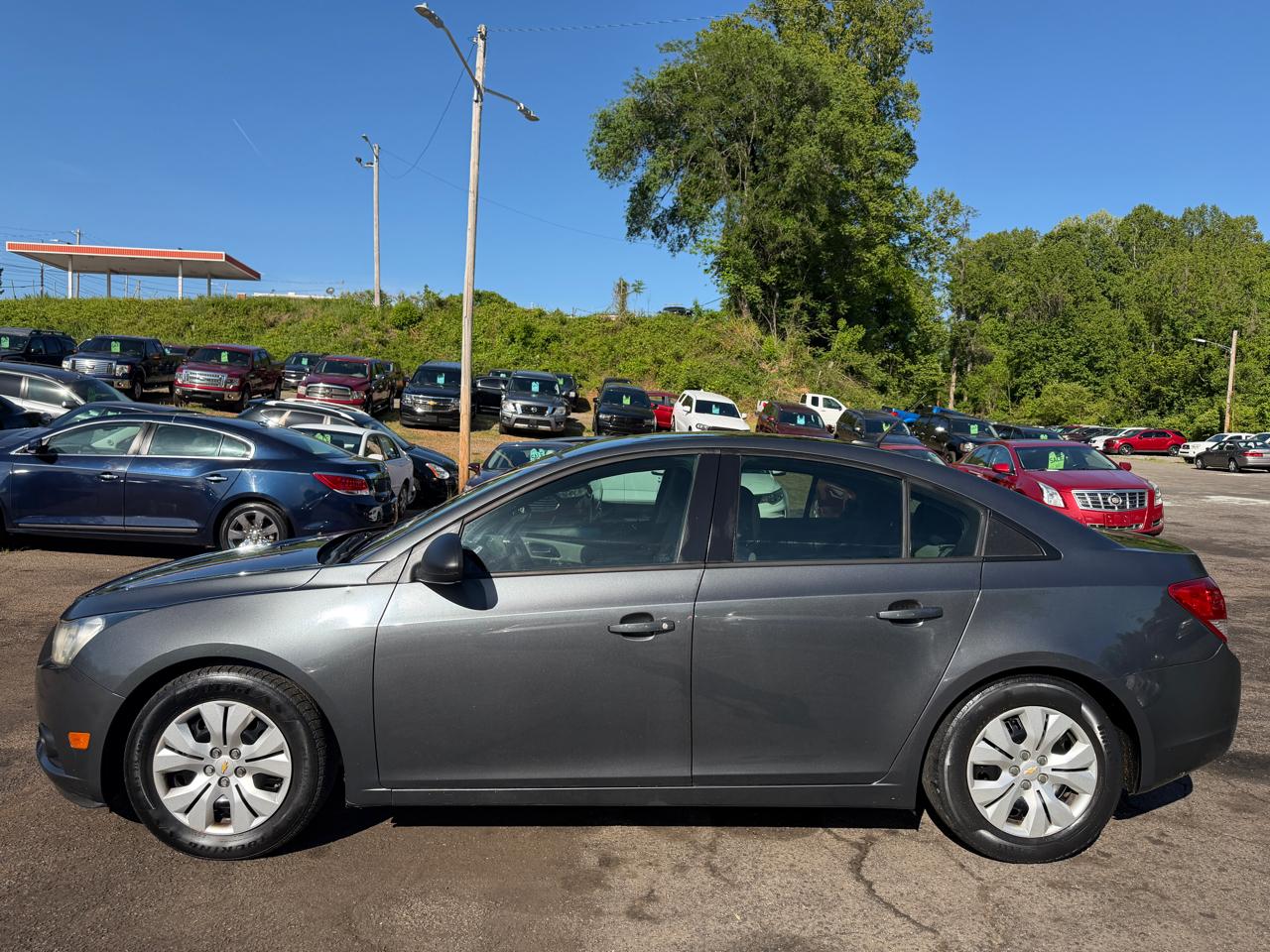 Chevrolet Cruze LS Auto 2013