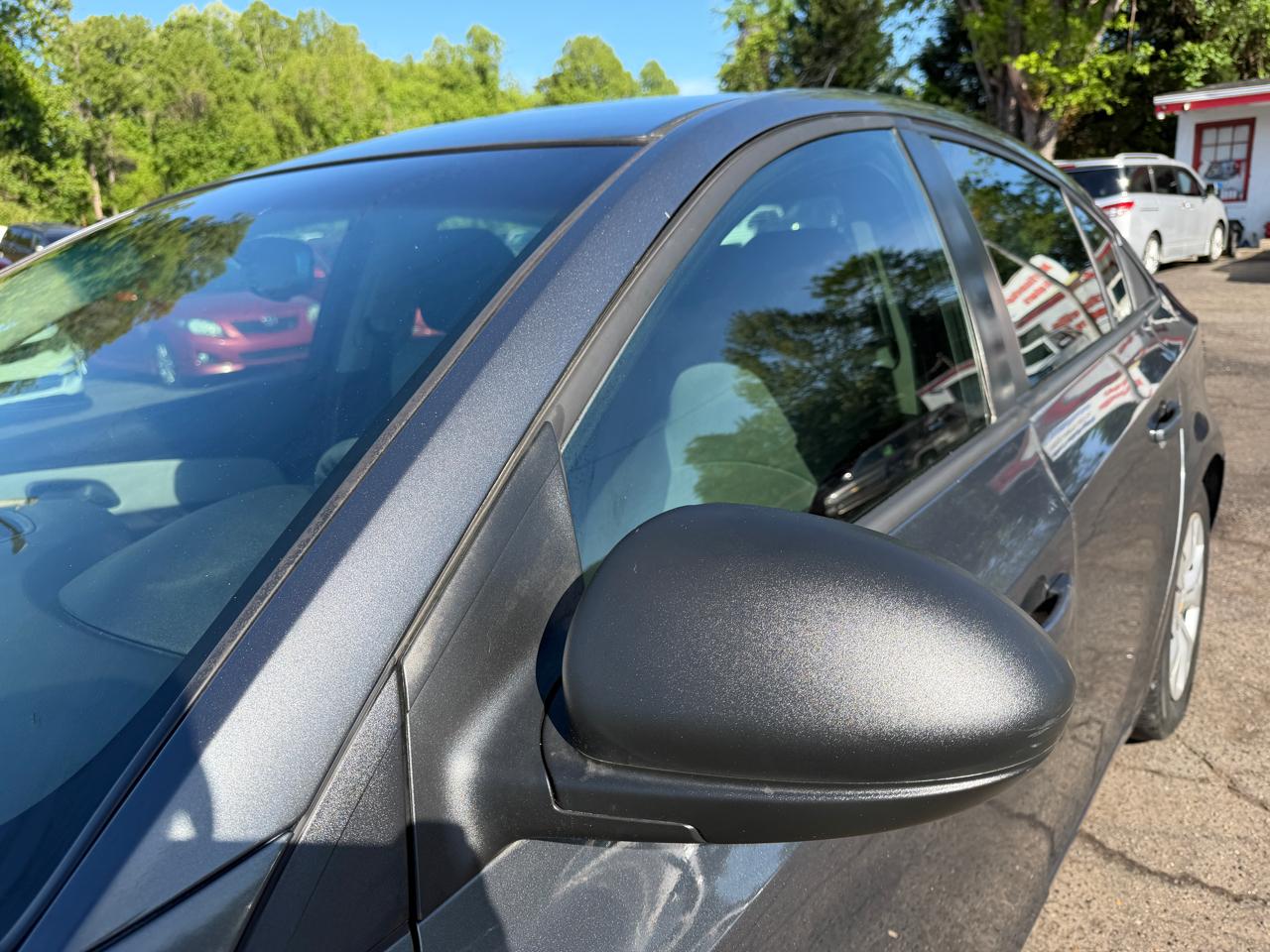 Chevrolet Cruze LS Auto 2013