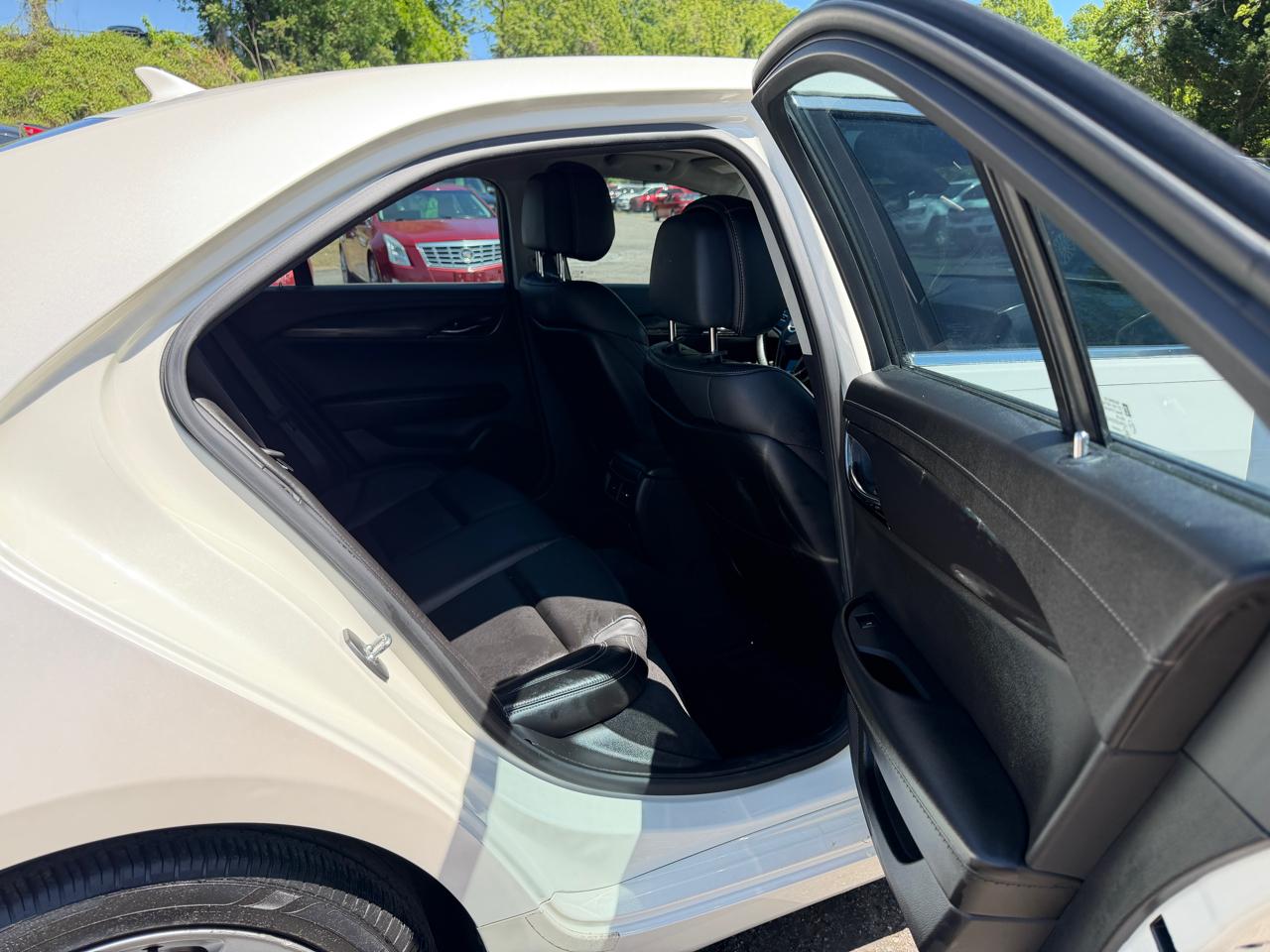 Cadillac ATS 2.5L Base RWD 2013