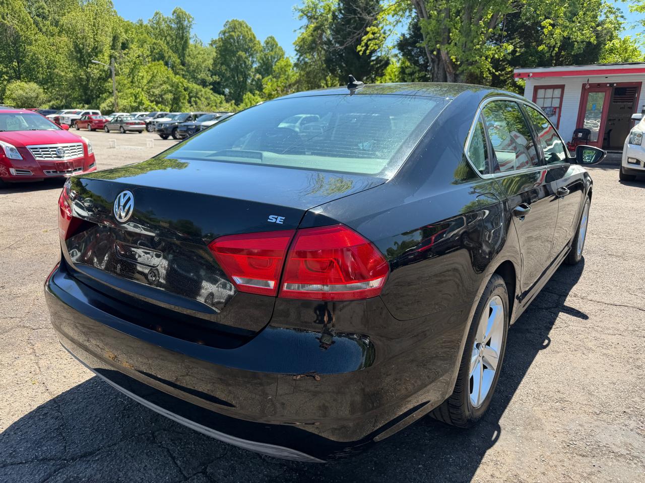 Volkswagen Passat  2012