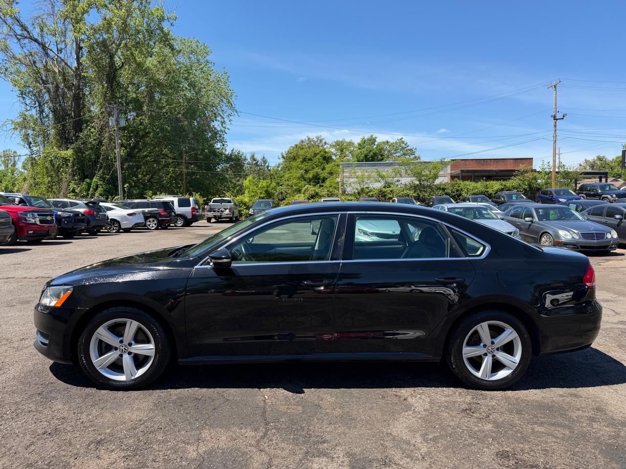 Volkswagen Passat  2012